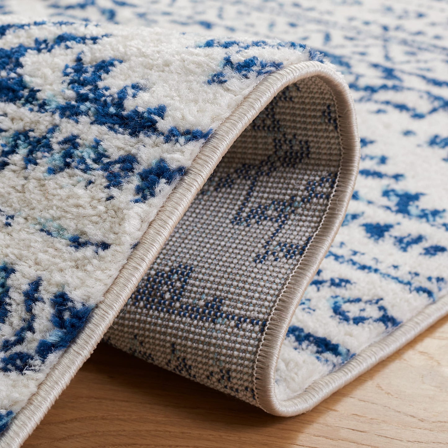 SAFAVIEH Tulum Collection Area Rug - 9' Square, Ivory & Navy, Moroccan Boho Tribal Design, Non-Shedding & Easy to Clean, Ideal for Living Room, Bedroom, Dining Space (TUL272D)