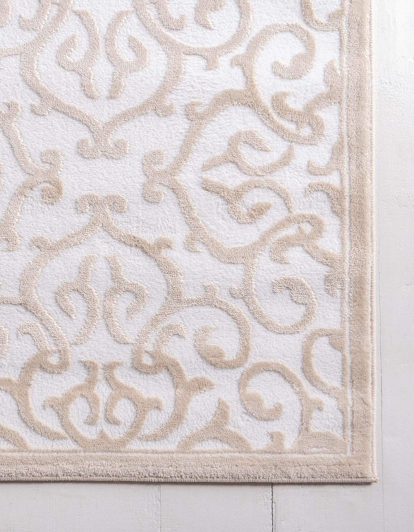 Unique Loom Rushmore Collection Area Rug - Johnson (7' 1" x 10' Rectangle, Snow White/ Beige)