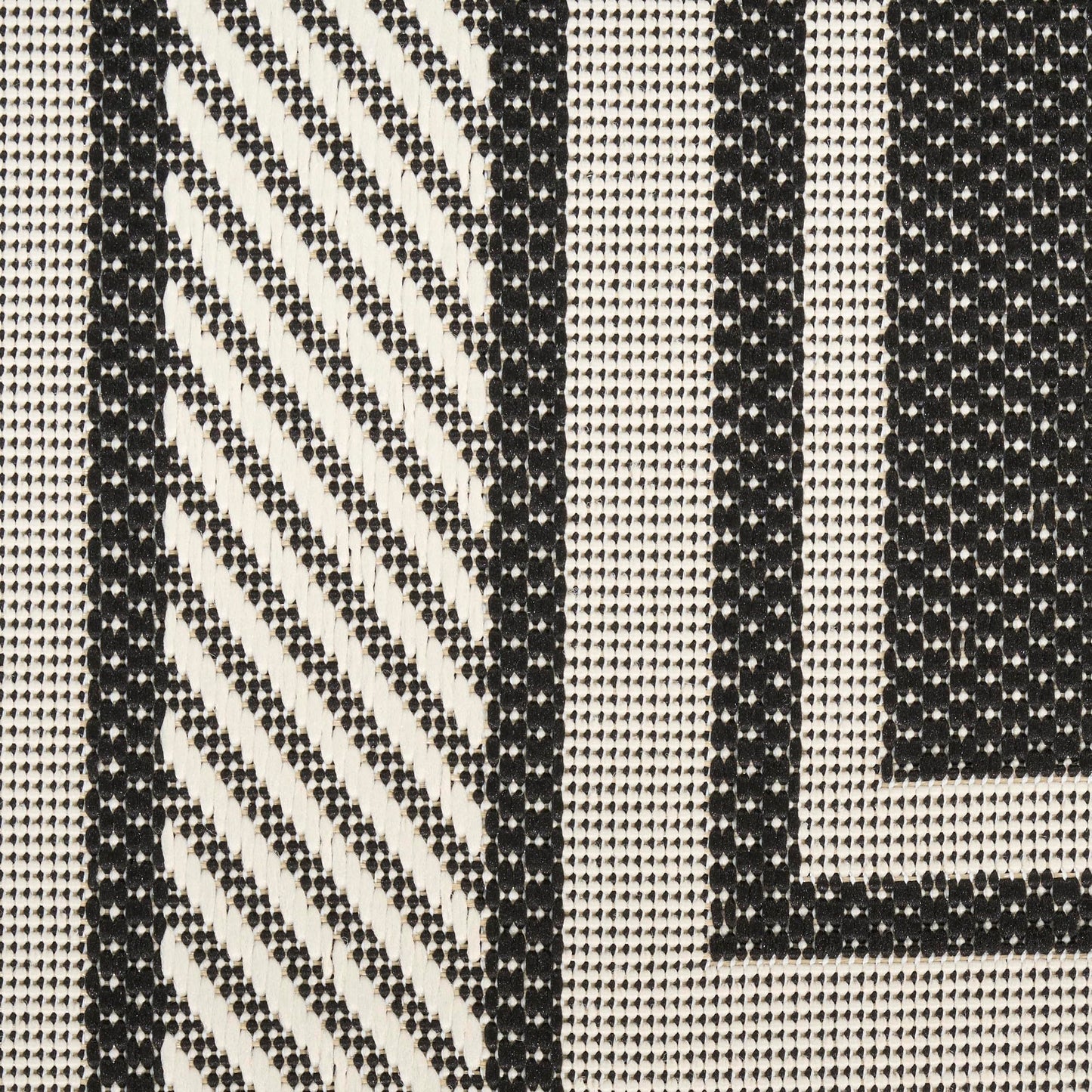 Nourison Home Horizon Indoor/Outdoor Black 4' x 6' Area Rug - Easy Clean, Non Shedding, Bed Room, Living Room, Dining Room, Kitchen (4' x 6')