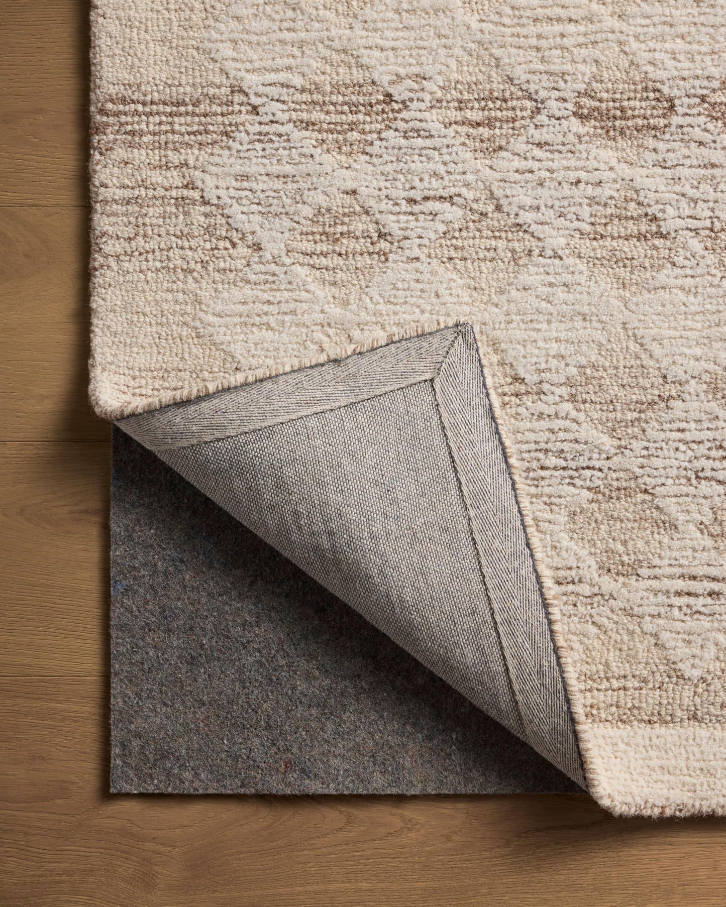 Loloi Magnolia Home by Joanna Gaines Rae Collection RAE-04 Natural/Ivory 5'-0" x 7'-6" Area Rug