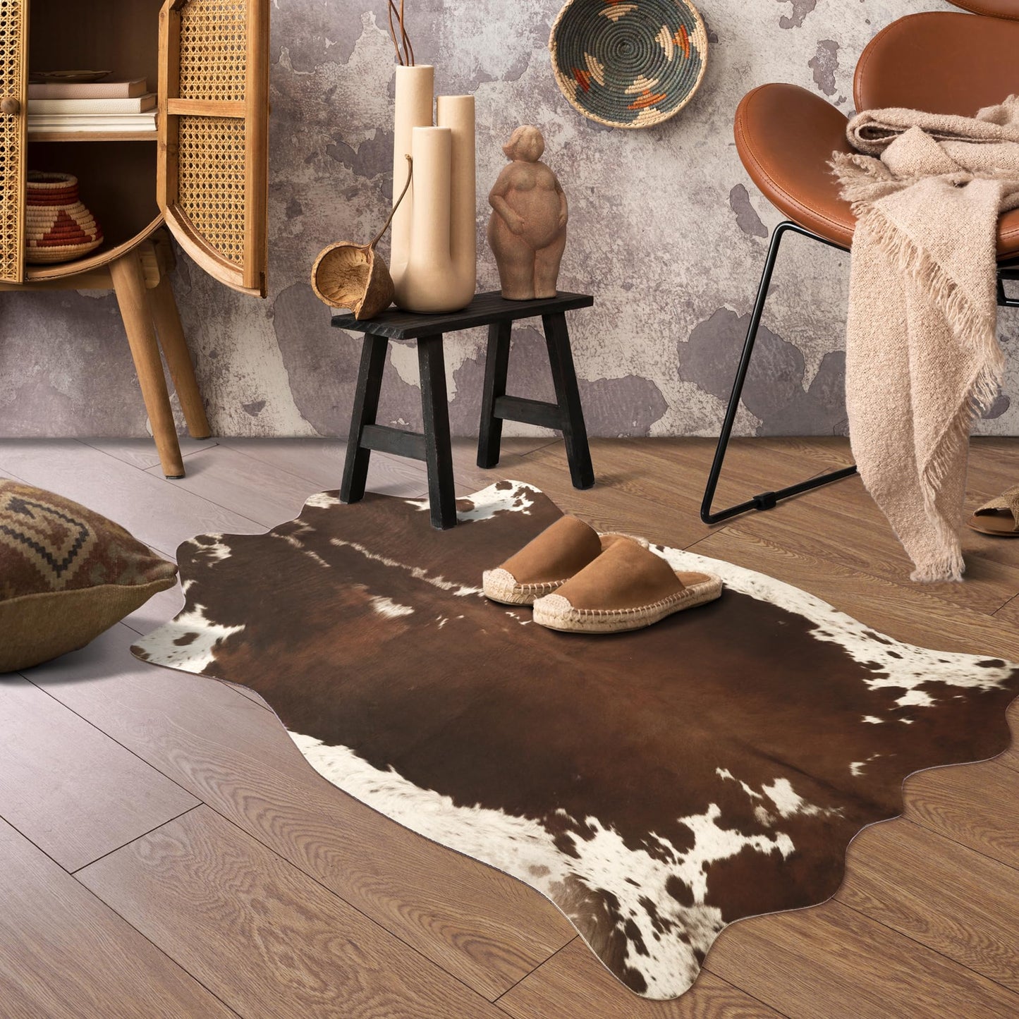 Foxmas Cowhide Rug 2.3x3.6 Feet Faux Cow Rug for Living Room Bedroom, Large Cow Print Rugs Premium Animal Print Rug for Western Home Decor, Washable and Luxury Cow Hide Rug