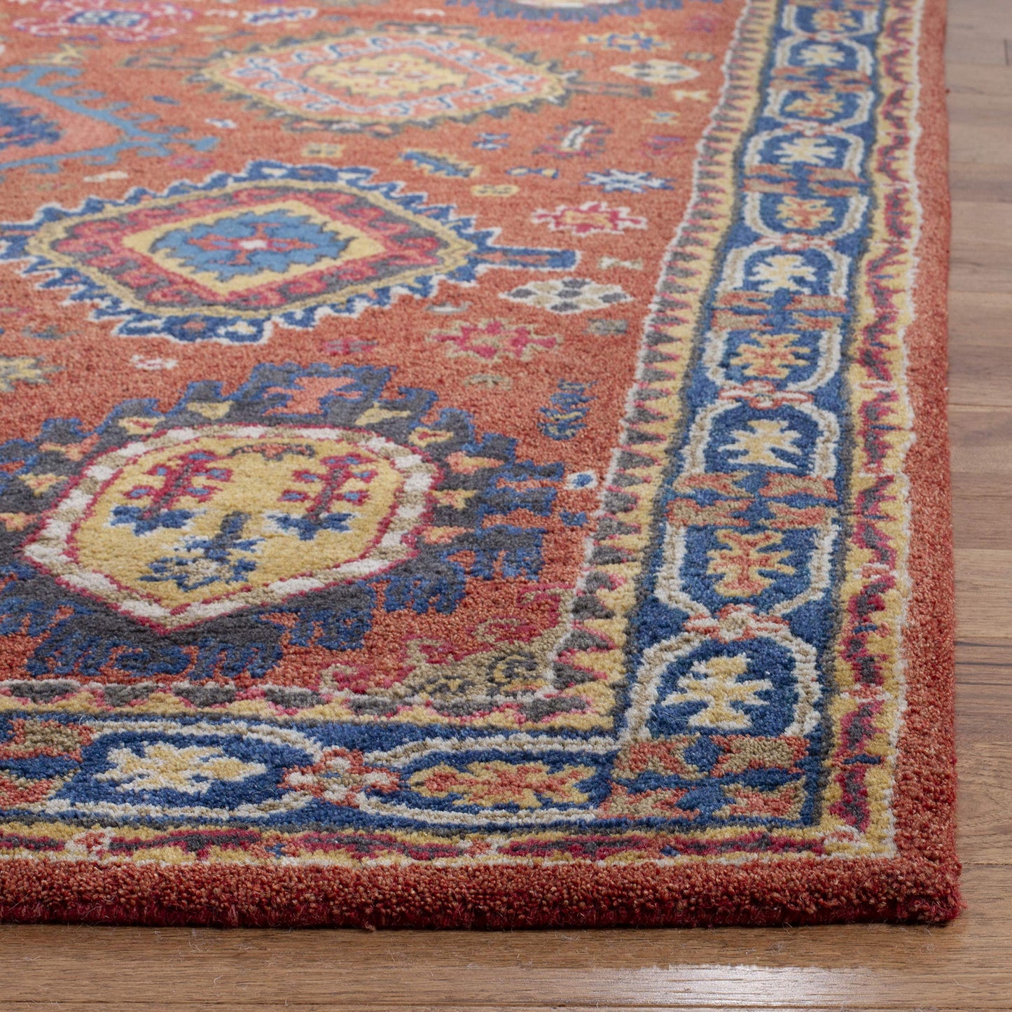 SAFAVIEH Heritage Collection 3' x 5' Rust / Navy HG427P Handmade Traditional Oriental Premium Wool Area Rug