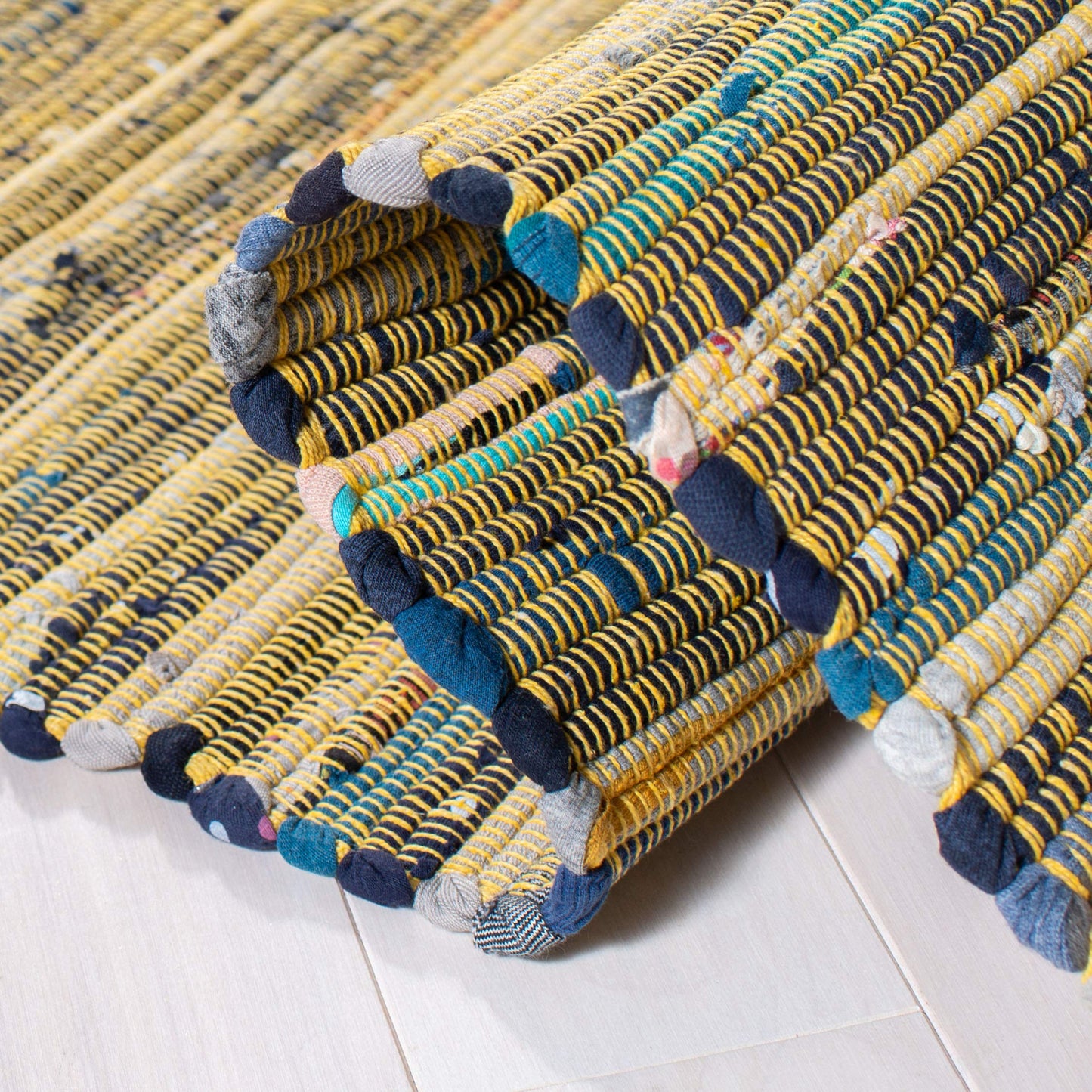 SAFAVIEH Rag Rug Collection Accent Rug - 4' x 6', Yellow & Multi, Handmade Boho Stripe Cotton, Ideal for High Traffic Areas in Entryway, Living Room, Bedroom (RAR127H)
