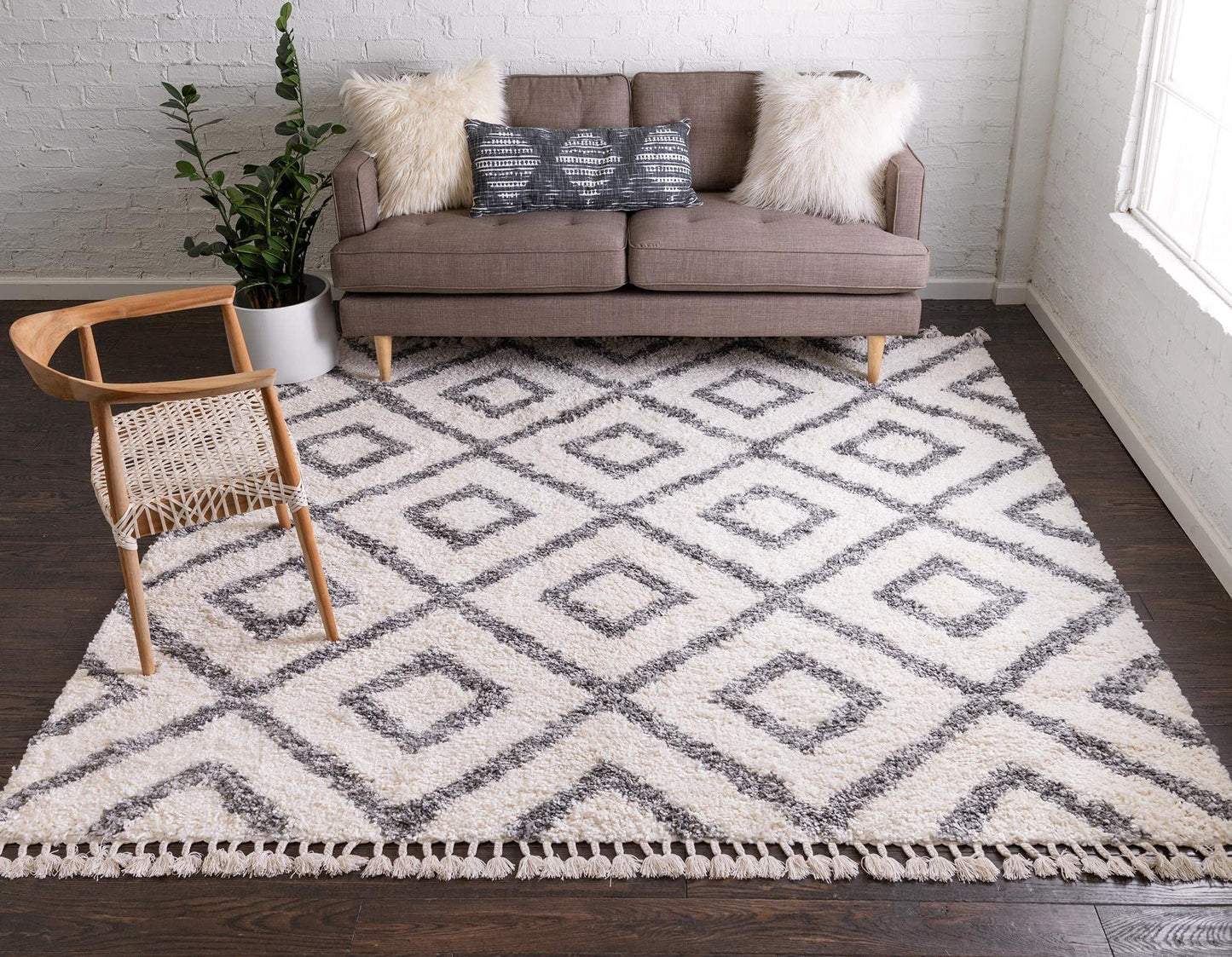 Rugs.com Athena Shag Collection Rug – 8' Square Ivory Shag Rug Perfect for Living Rooms, Kitchens, Entryways