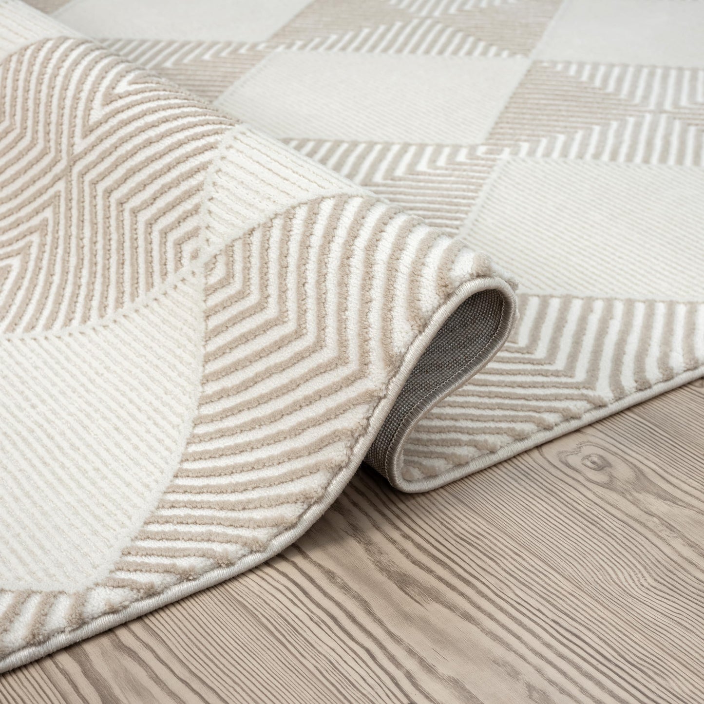 Abani Cream Area Rug for Living Room, Bedroom - Diamond Pattern - 6 x 9 - Durable & Easy to Clean