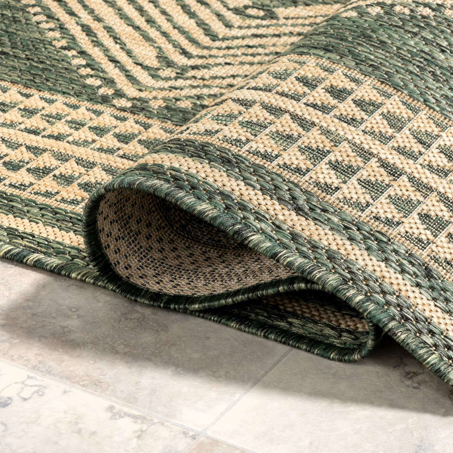 Nuloom Ranya Green/Ivory, 4' x 6', Tribal Geometric, Soft and Cozy, High Traffic, Stain Resistant, Easy Clean, Durable Area Rug for Indoor/Outdoor Patio, Deck, Porch, Garden, Courtyard