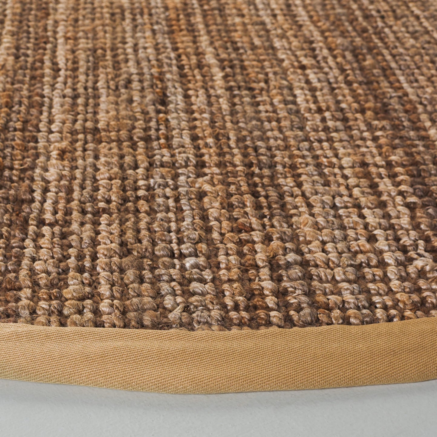 SAFAVIEH Area Rug 3' Round - Natural Fiber Collection - Natural Brown, Handmade Jute & Coir, Farmhouse Style, Chunky Textured Thick Pile (NF747A)
