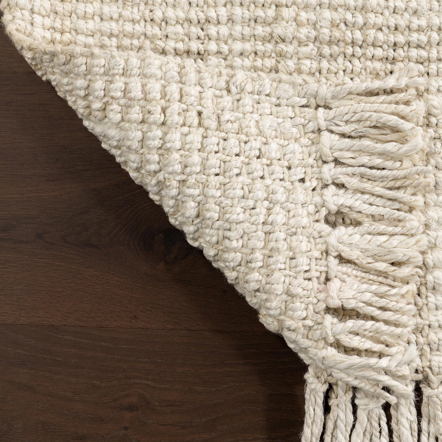 Nuloom Daniela Off-White, 6' x 9', Handmade, Jute, Tassel, Soft and Textured, High Traffic, Stain Resistant, Easy Clean, Durable Area Rug for Bedroom, Living Room, Dining Space, Foyer, Entryway