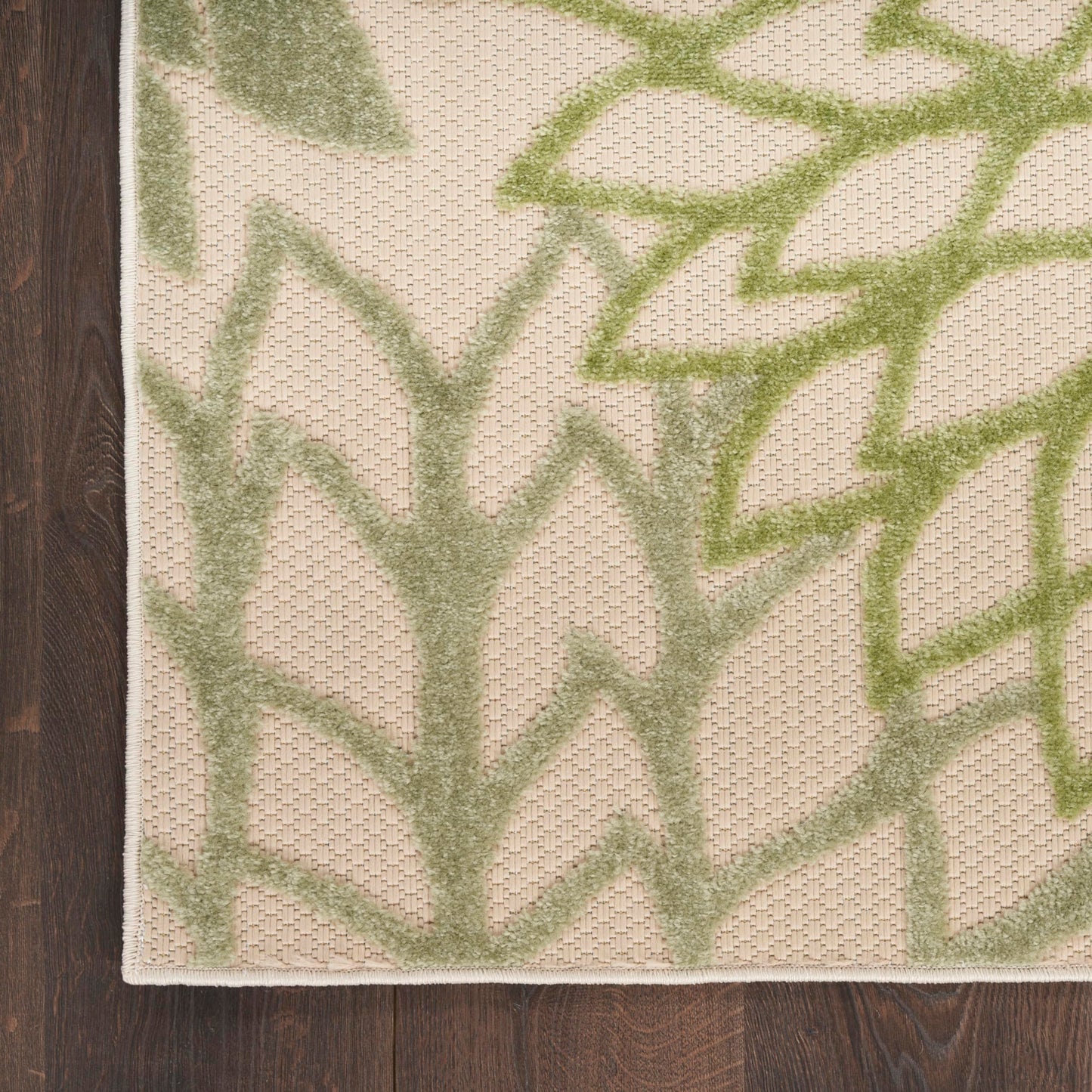 Nourison Home Aloha Tropical Indoor/Outdoor Ivory Green 6' x 9' Area Rug, Easy Cleaning, Non Shedding, Bed Room, Living Room, Dining Room, Backyard, Deck, Patio (6x9)