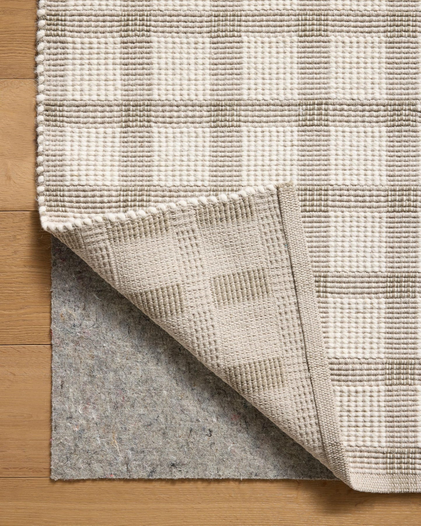 Loloi Magnolia Home by Joanna Gaines Ryder Collection RYD-02 Stone/Ivory 5'-0" x 7'-6" Area Rug