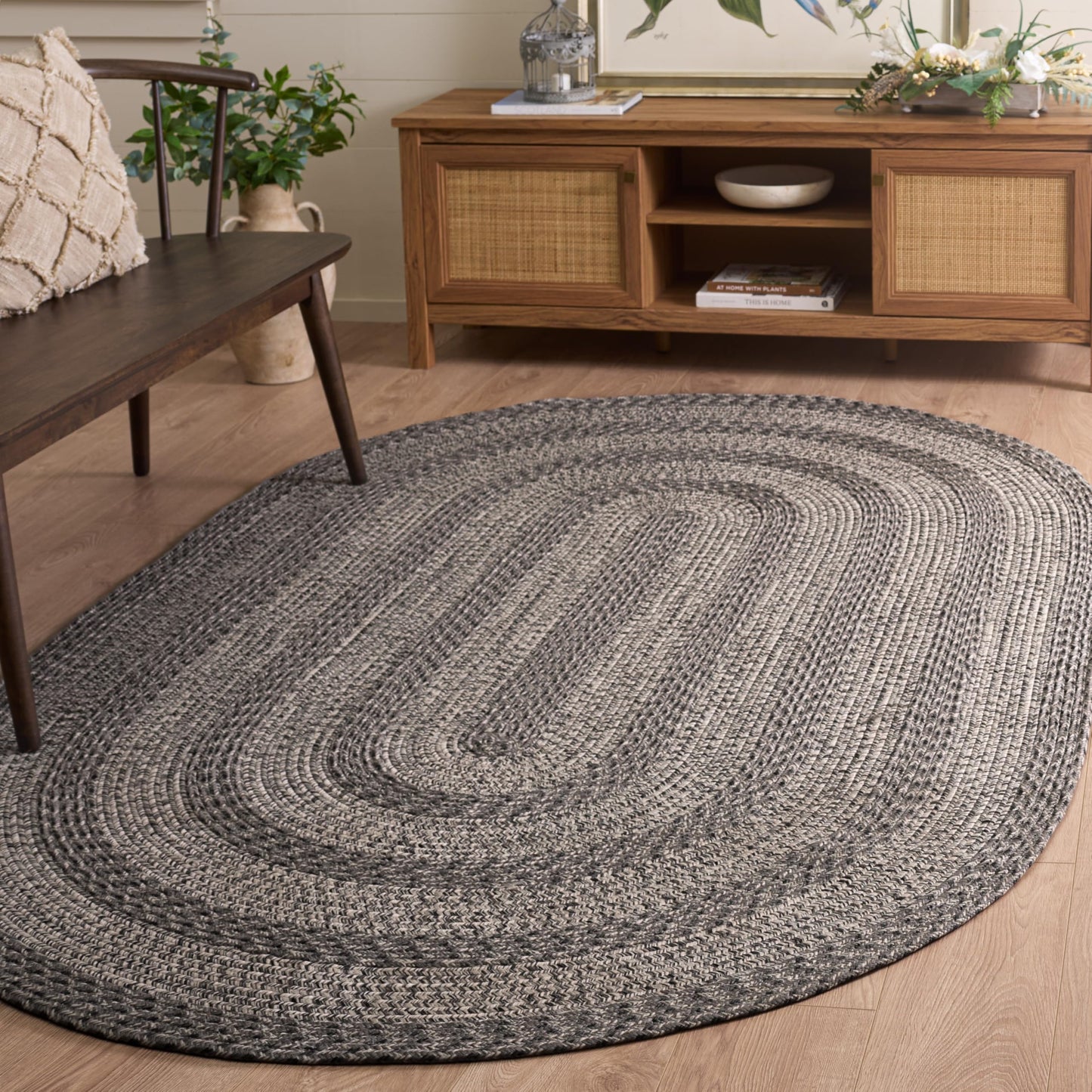 SAFAVIEH Washable Rug Outdoor Braided Collection - 5' x 8' Oval, Grey, Handmade & Reversible, Non-Shedding & Easy to Clean, Ideal for Patio, Backyard, Mudroom (BRA265F)