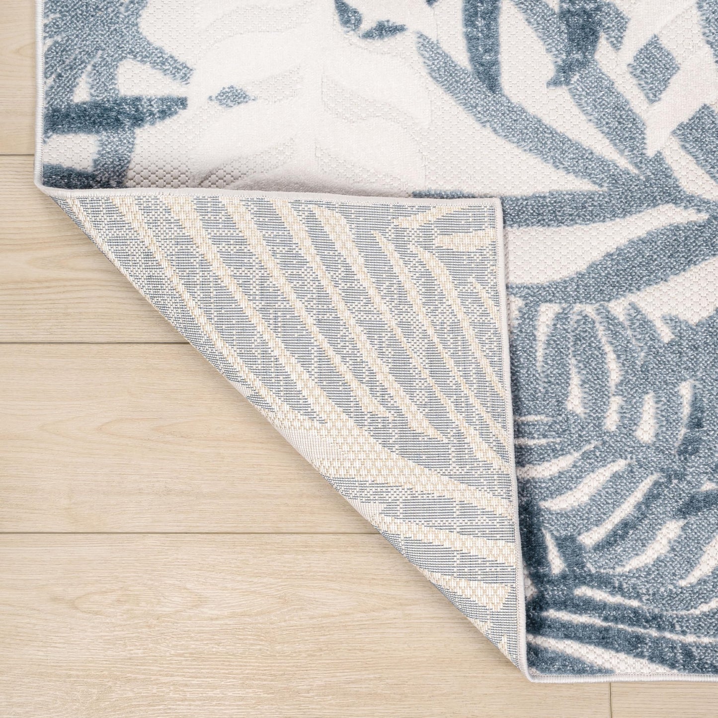 JONATHAN Y Tropics Palm Leaves Indoor Outdoor Area Rug 8X10 Cream/Dark Blue, Boho for Backyard, Patio, Porch, Easy-Cleaning, High Traffic, Pet-Friendly, Non-Shedding (AMC100F-8)