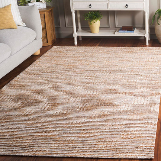 SAFAVIEH Natural Fiber Collection Accent Rug - 4' x 6', Natural & Ivory, Handmade Hemp, Ideal for The Living Room, Dining, Bedroom (NF567A)