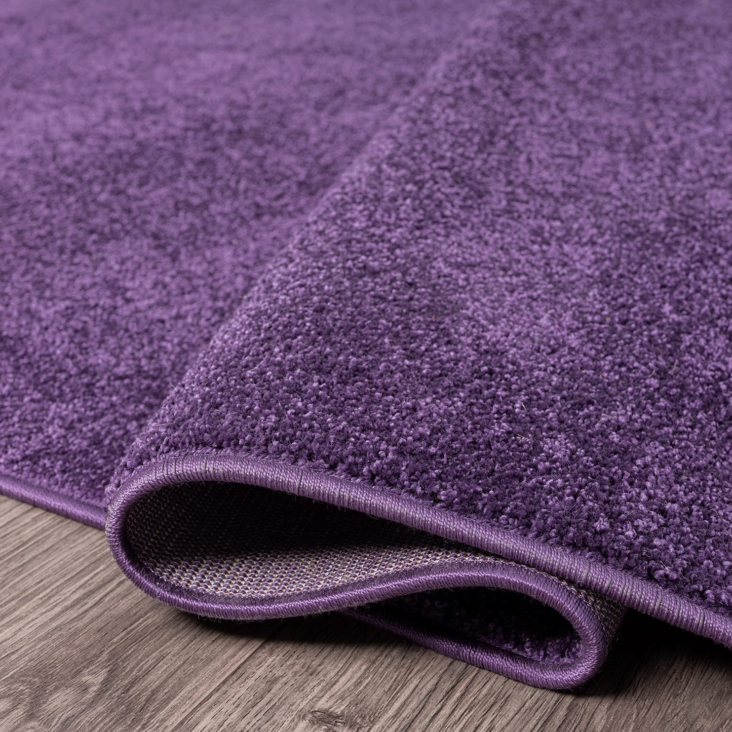 JONATHAN Y Haze Solid Low-Pile Purple Indoor Area Rug 3x5, Coastal,Bohemian,Minimalist,Classic, Easy-Cleaning for Living Room,Bedroom,Kitchen,Pet Friendly,Non-Shedding (SEU100N-3)