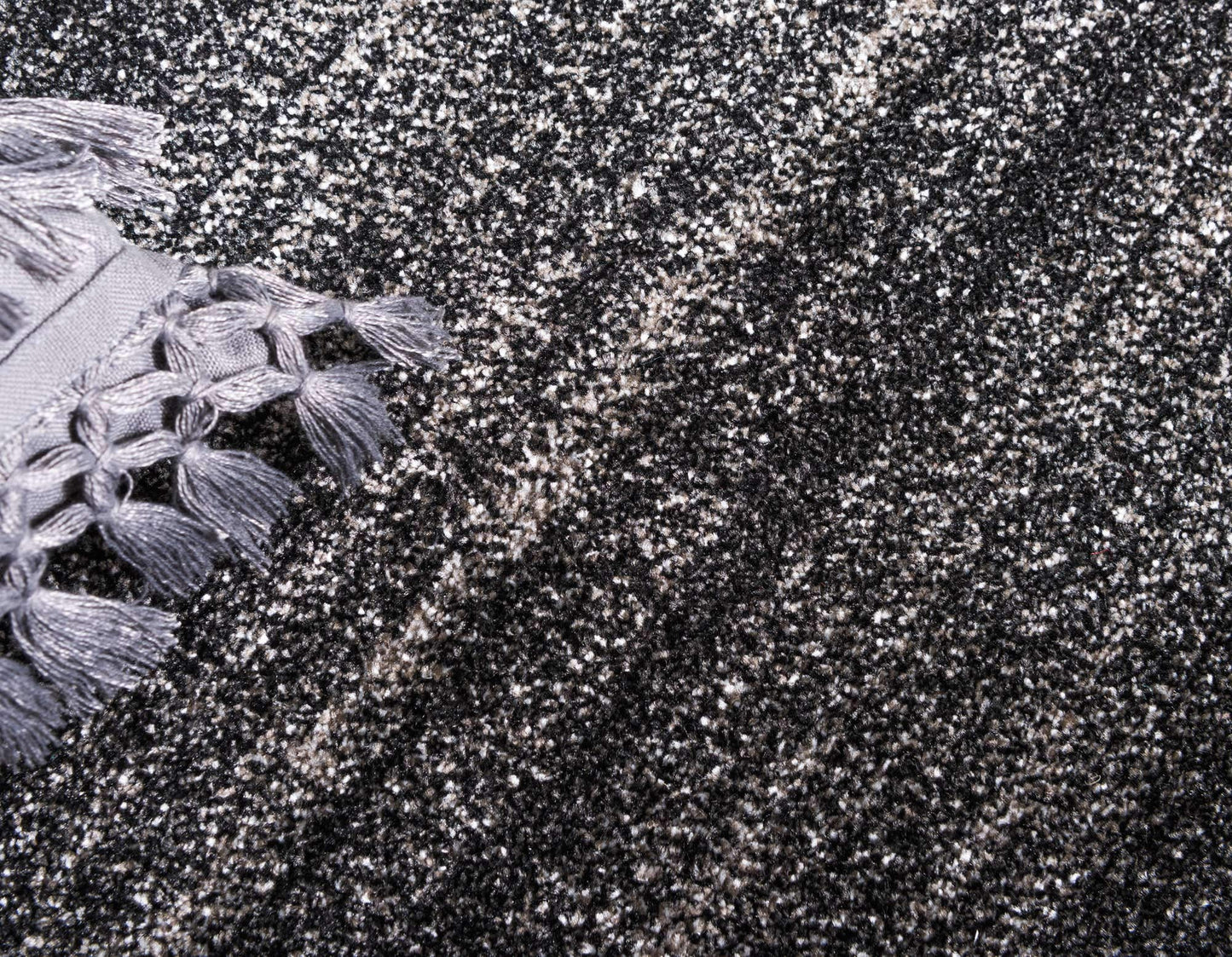 Unique Loom Del Mar Collection Area Rug - Maria (7' 10" Round, Black/ Ivory)