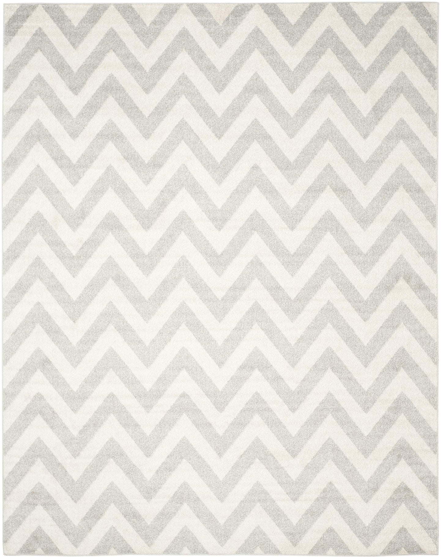 SAFAVIEH Area Rug 8x10 - Amherst Collection - Large - Light Grey & Beige, Chevron Pattern, Non-Shedding & Easy Cleaning, Ideal for Living Room, Bedroom, Office, Dining Space (AMT419B)