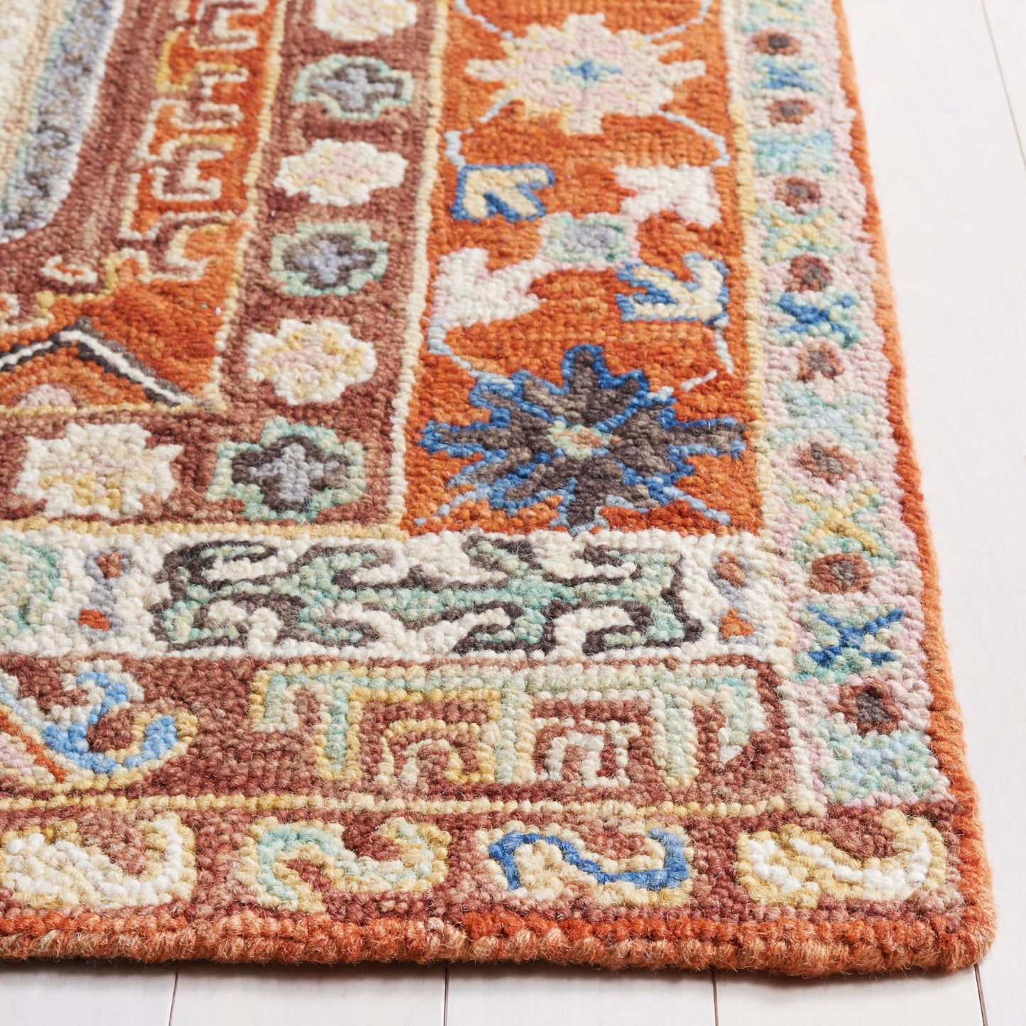 SAFAVIEH Aspen Collection Area Rug - 3' x 5', Rust & Ivory, Handmade Wool, Boho Tribal Design, Ideal for High Traffic Areas in Living Room, Bedroom, Dining (APN305P-3)
