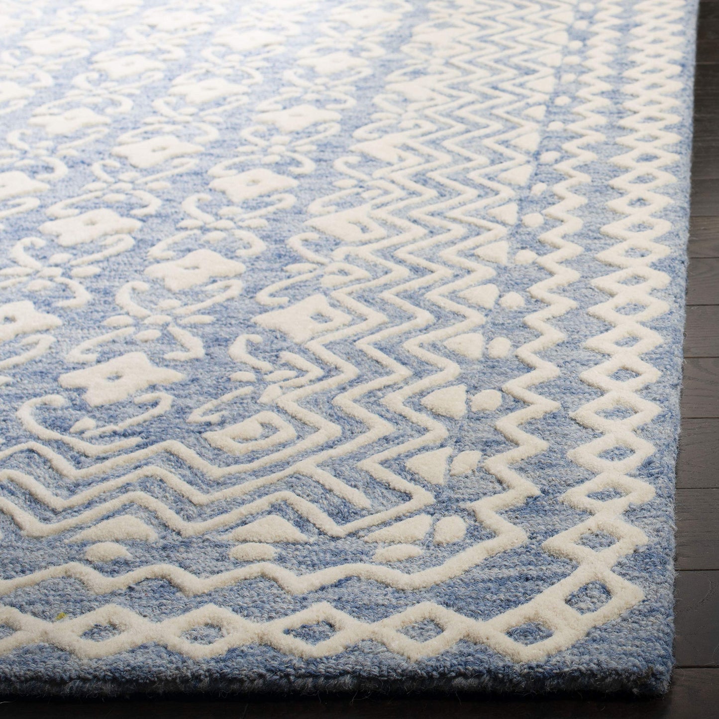 SAFAVIEH Blossom Collection Runner Rug - 2'3" x 12', Blue & Ivory, Handmade Wool, Ideal for High Traffic Areas in Living Room, Bedroom (BLM114M)