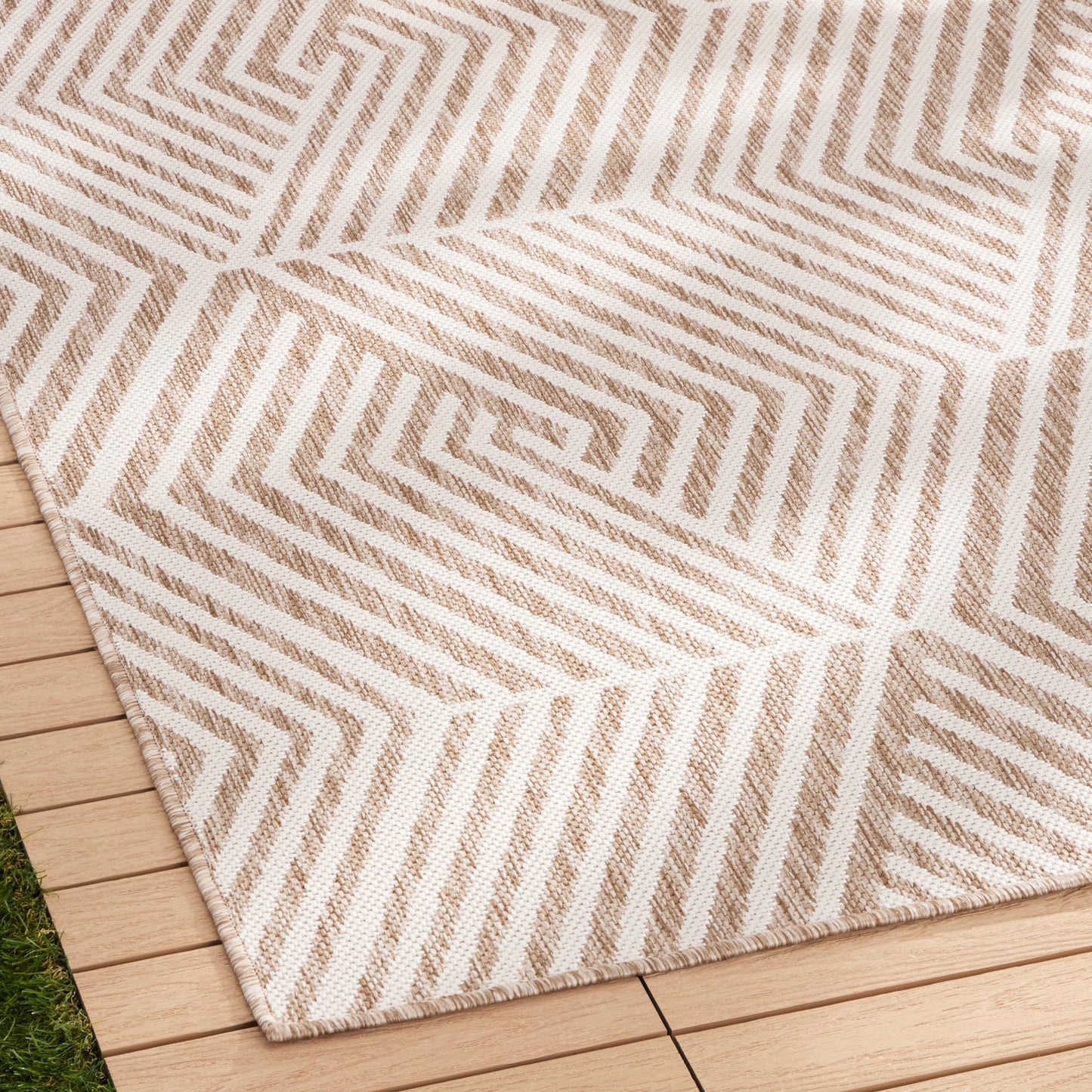 Nicole Miller New York Patio Country Ombre Geo Indoor Outdoor Area Rug, UV Fade Resistant, Low Pile, Beige/Cream, 7'9"x10'2"