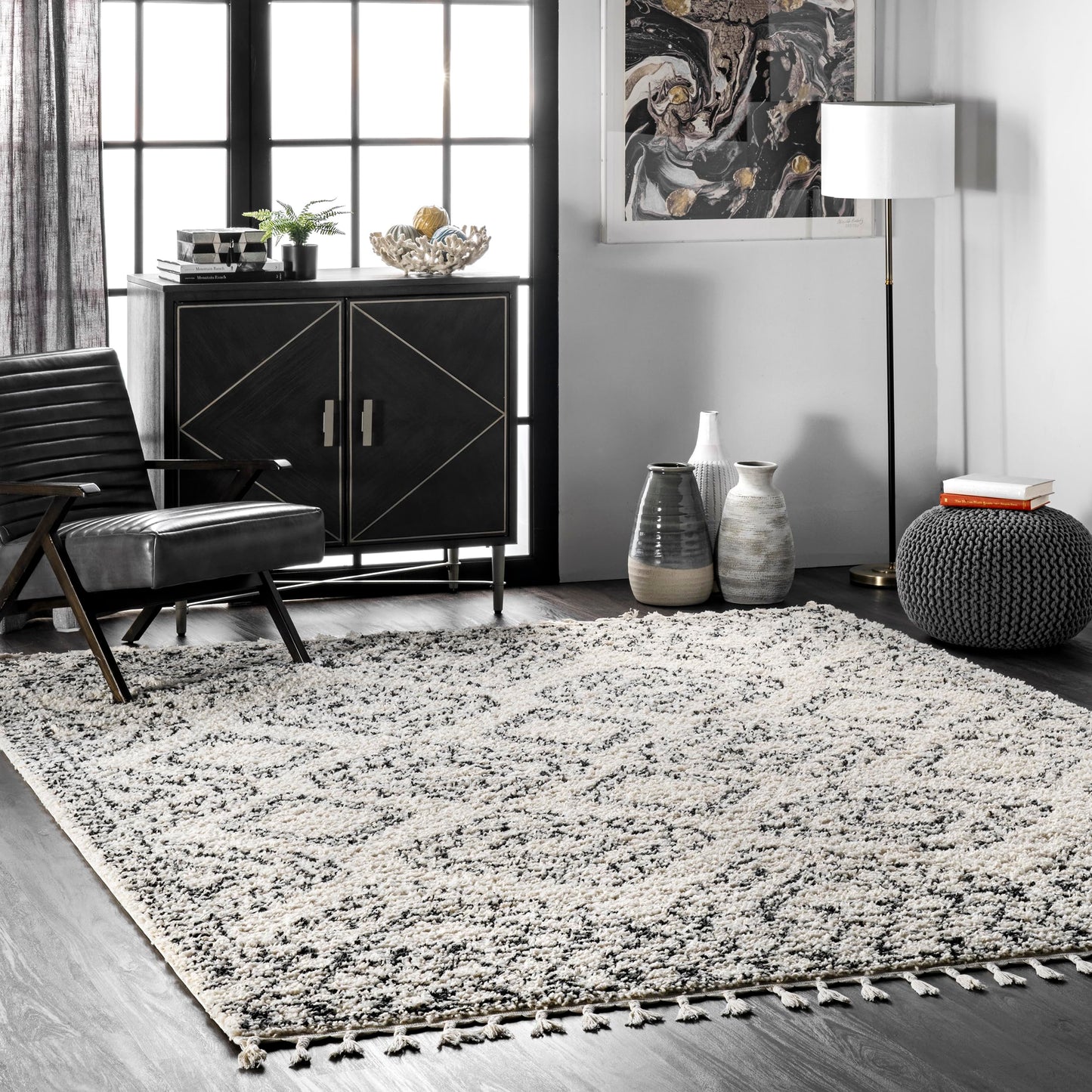 Nuloom Vasiliki Off-White/Charcoal, 7'10" x 10', Moroccan Shag, Tassel, Soft and Plush, High Traffic, Stain Resistant, Easy Clean, Durable Area Rug for Bedroom, Living Room, Dining Space, Den, Foyer