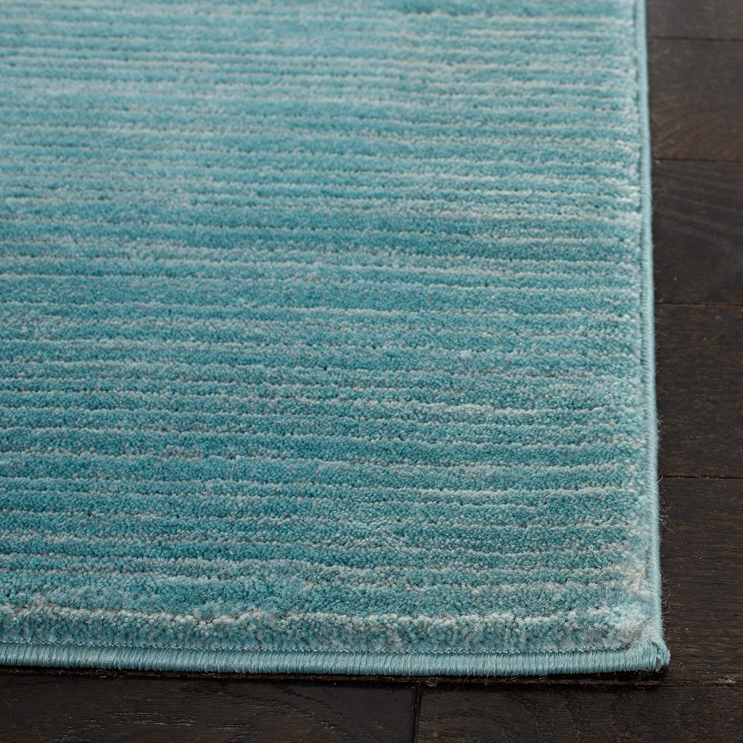 SAFAVIEH Vision Collection Area Rug - 5'1" x 7'6", Aqua, Modern Ombre Design, Non-Shedding & Easy to Clean, Ideal for Living Room, Bedroom, Dining Space (VSN606B)