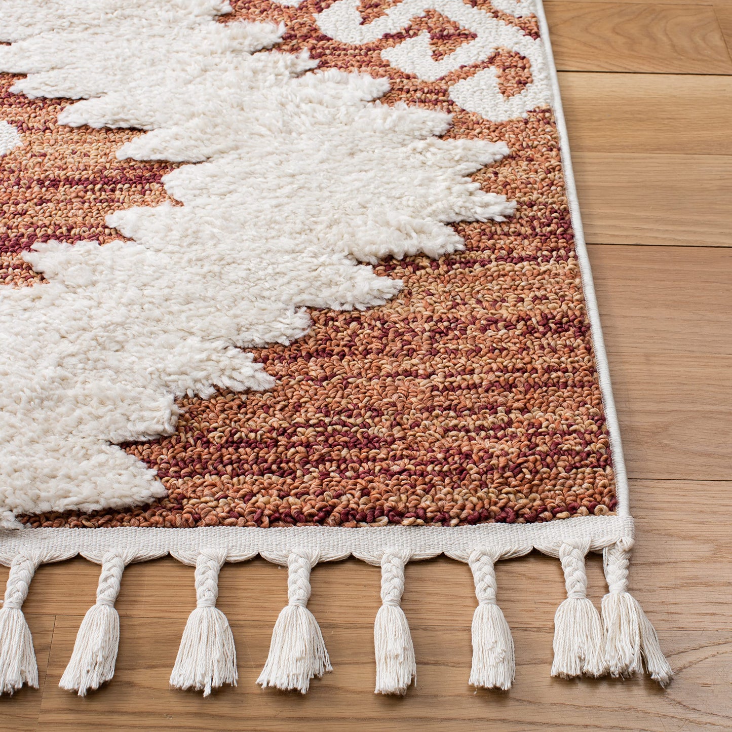 SAFAVIEH Moroccan Tassel Shag Collection Area Rug - 5'3" x 7'6", Orange & Ivory, Boho Design, Non-Shedding & Easy Care, 2-inch Thick Ideal for High Traffic Areas in Living Room, Bedroom (MTS652P)