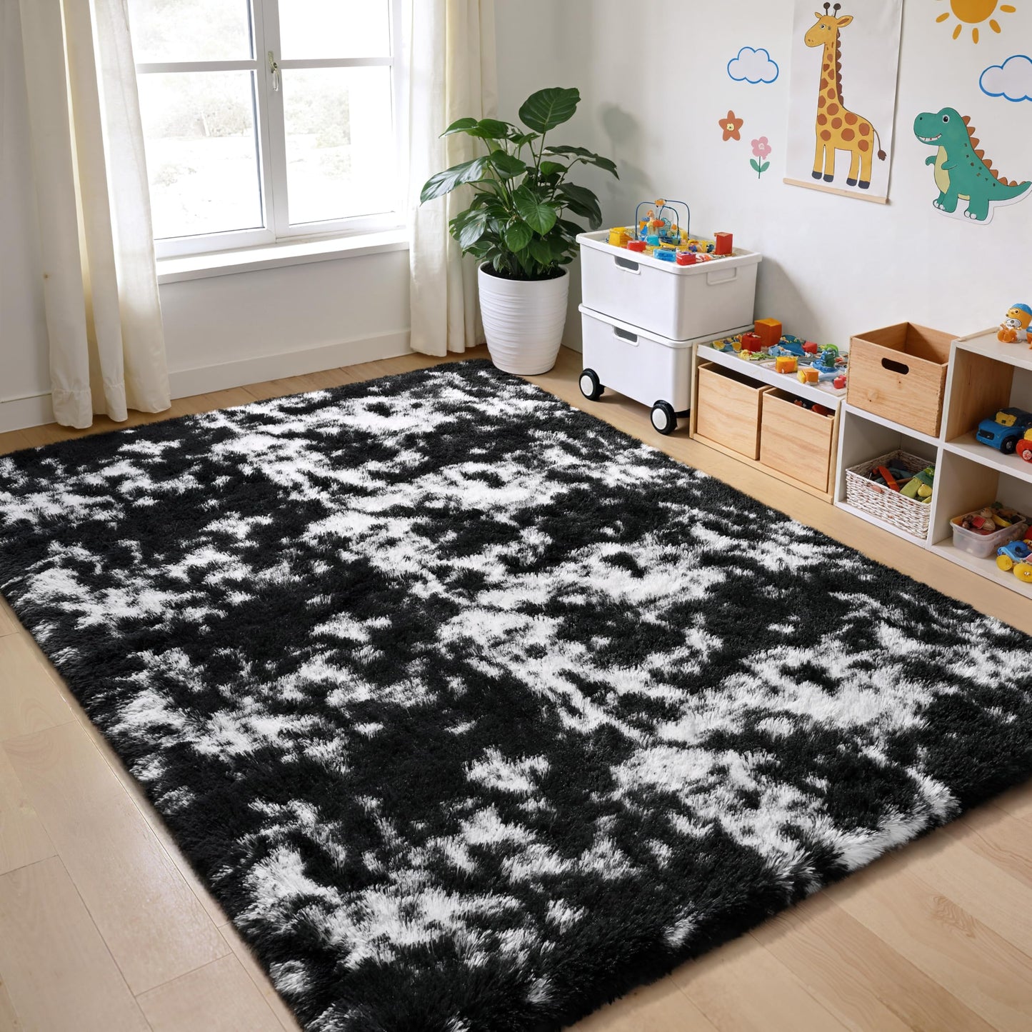KIXINWA Rug for Bedroom, 4x6 Area Rug for Living Room, Fluffy Carpet for Kids Nursery Dorm Room, Soft Shag Non Slip Floor Rugs, Home Décor Carpet, Machine Washable, Tie-Dyed Black and White