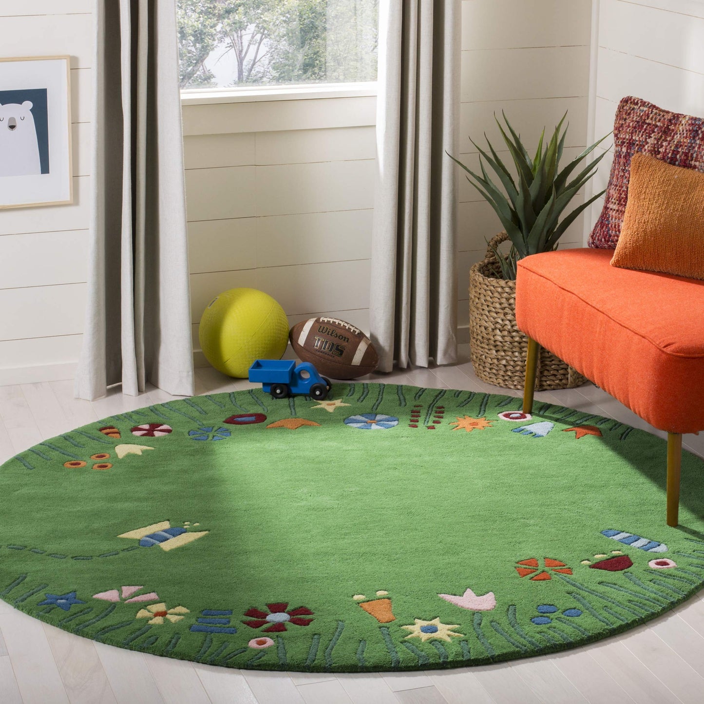 SAFAVIEH Kids Collection Area Rug - 6' Round, Green & Multi, Handmade Grass and Flowers Wool, Ideal for High Traffic Areas in Living Room, Bedroom (SFK751A)