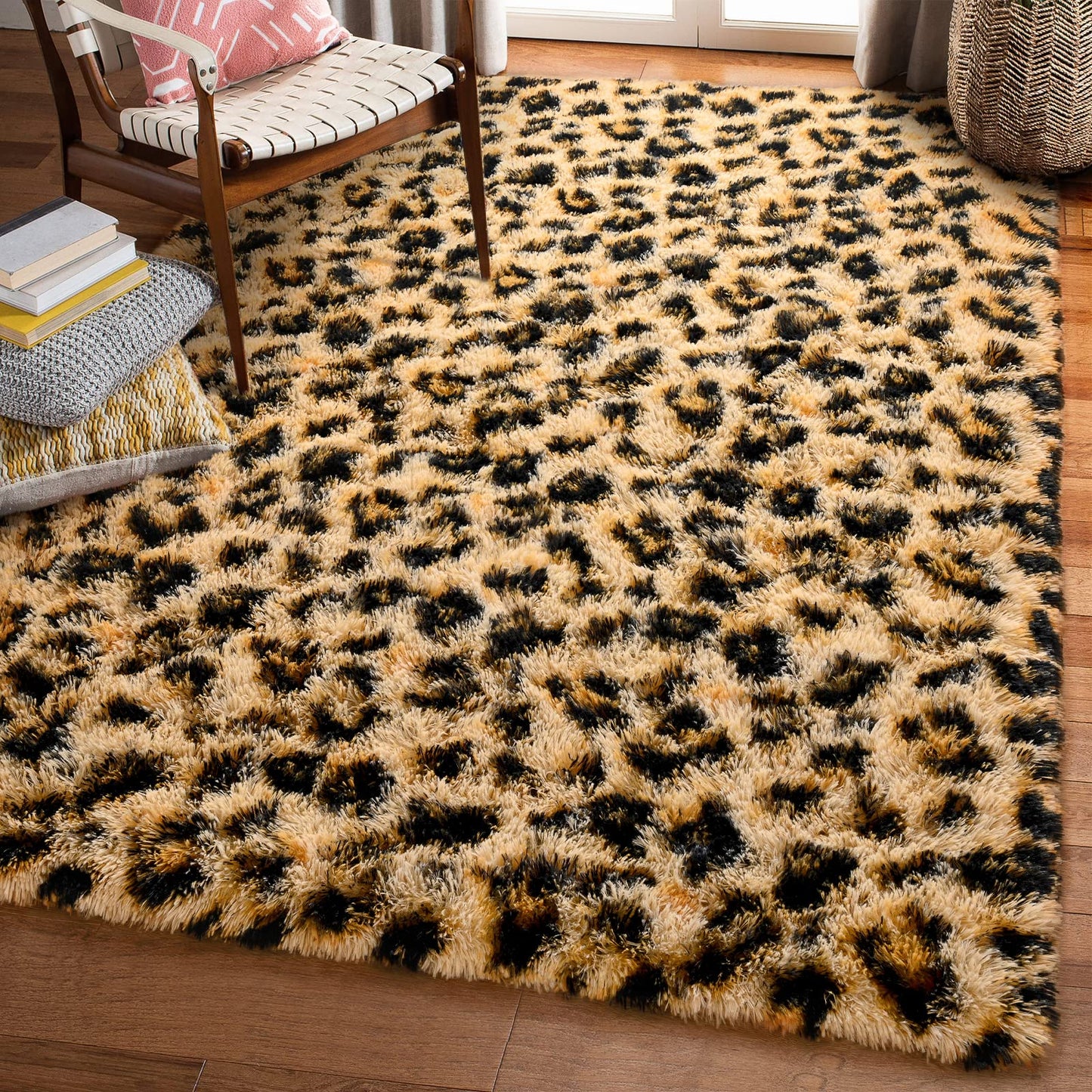 Amearea Fluffy Leopard Rug, Premium Cheetah Print Rugs, Soft Comfy Faux Fur Animal Carpet for Kids Room Bedroom, Living, Shaggy Teen Room Home Decor, Khaki 4x6 Feet