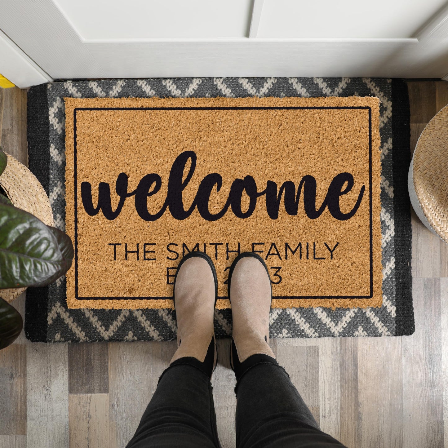 GIFTBYGIFTY Personalized Doormat with Family Name & 6 Designs, 18" x 30" - Durable Coir Fiber with Anti-Slip Backing, Outdoor-Indoor Use