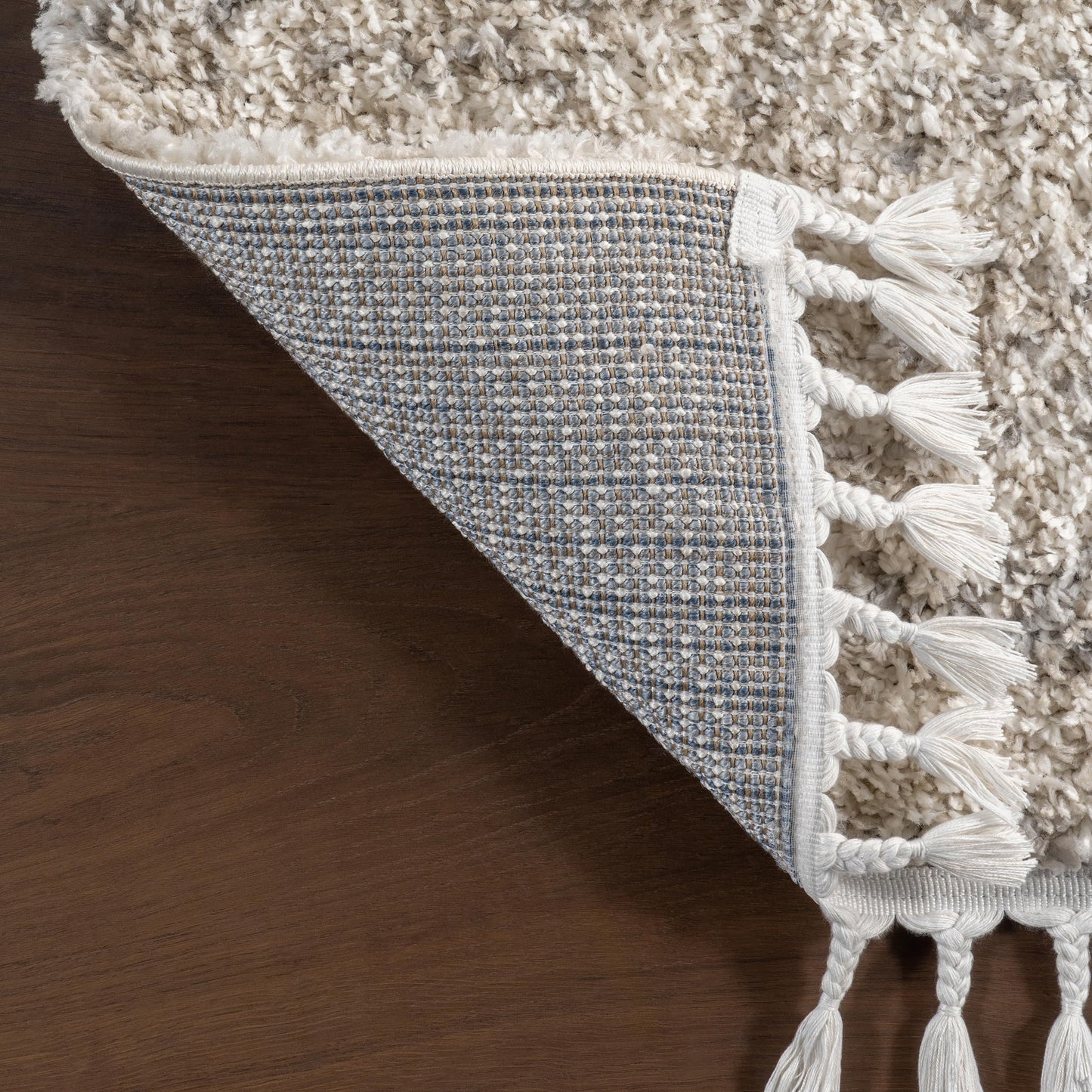 nuLOOM Brooke Shag Tasseled Area Rug - 7x9 Shag Area Rug Casual Ivory Rugs for Living Room Bedroom Dining Room Nursery
