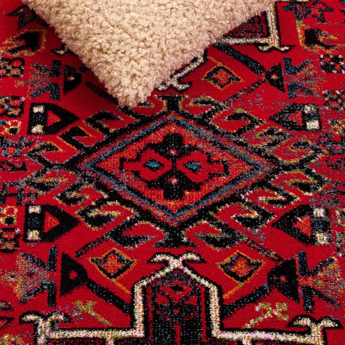 SAFAVIEH Area Rug 8x10 - Vintage Hamadan Collection - Large - Red & Multi, Traditional Persian Design, Non-Shedding & Easy to Clean, Ideal for Living Room, Bedroom, Dining Space (VTH211A)