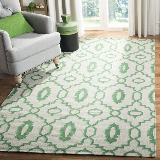 SAFAVIEH Dhurries Collection Area Rug - 8' Square, Ivory & Green, Handmade Flat Weave Wool, Ideal for High Traffic Areas in Living Room, Bedroom (DHU205B)