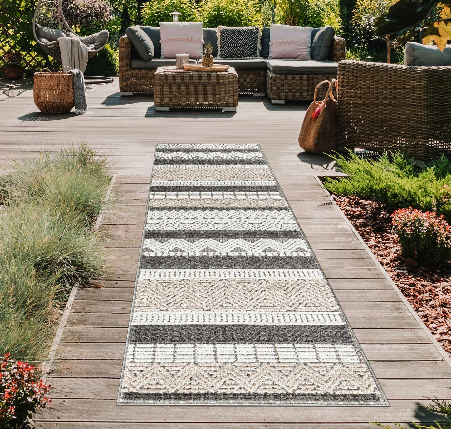 Rugshop Gray Marbella Boho Indoor/Outdoor Runner Rug for Deck,Porch,Hallway, Entryway and Kitchen 2'7" x 6'