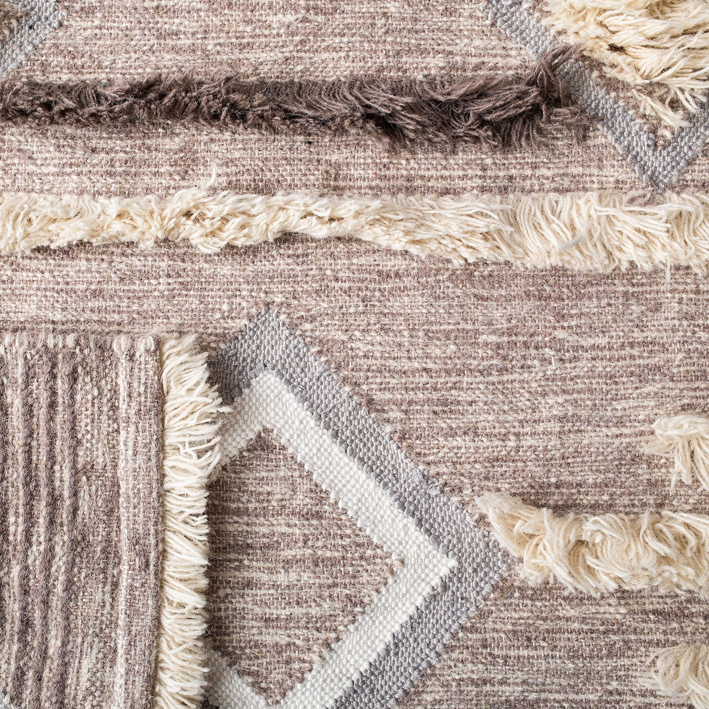 SAFAVIEH Kenya Collection Area Rug - 6' x 9', Ivory & Brown, Handmade Moroccan Boho Tribal Wool, Ideal for High Traffic Areas in Living Room, Bedroom (KNY458A)