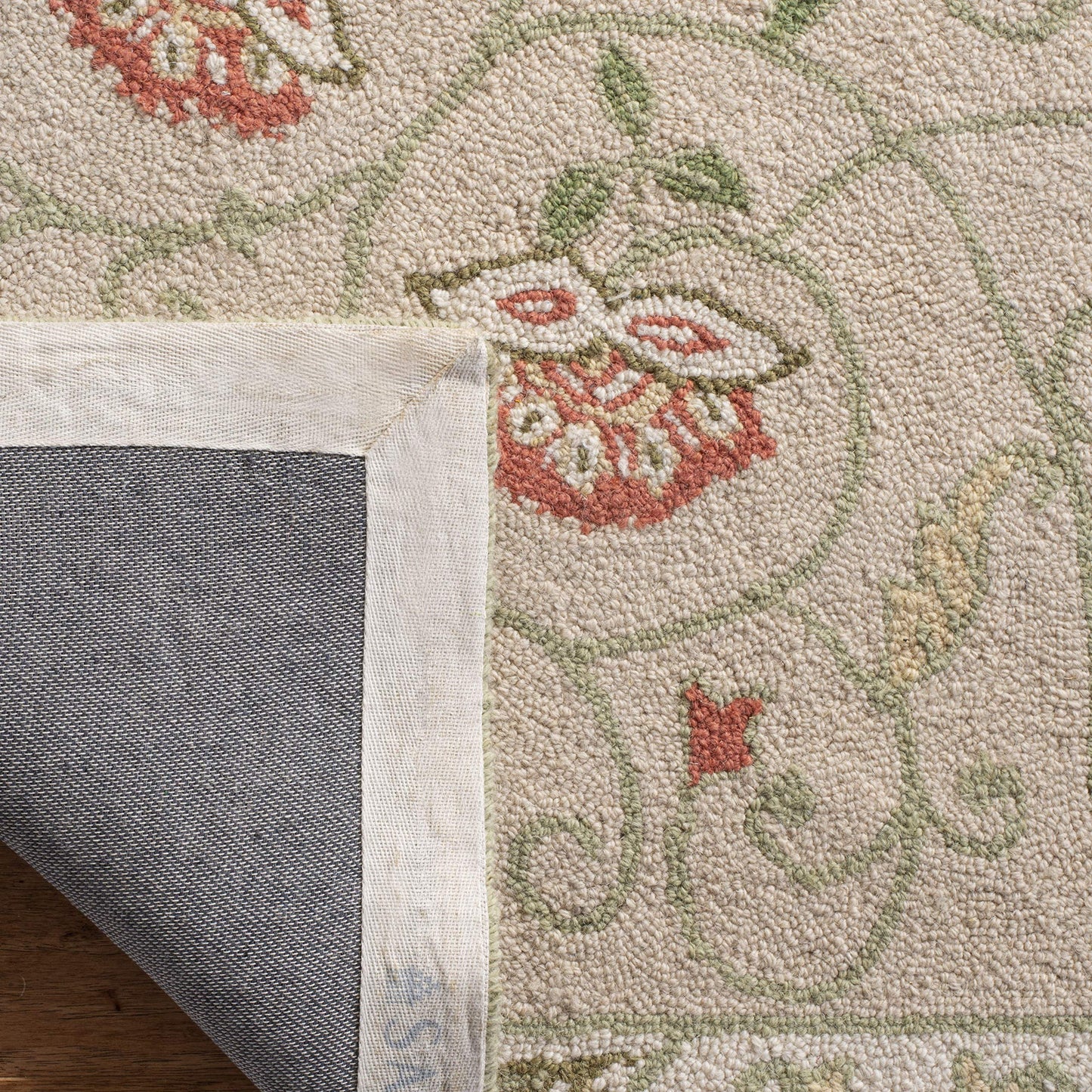SAFAVIEH Chelsea Collection Area Rug - 7'6" x 9'6" Oval, Beige & Green, Hand-Hooked French Country Wool, Ideal for High Traffic Areas in Living Room, Bedroom (HK330A)