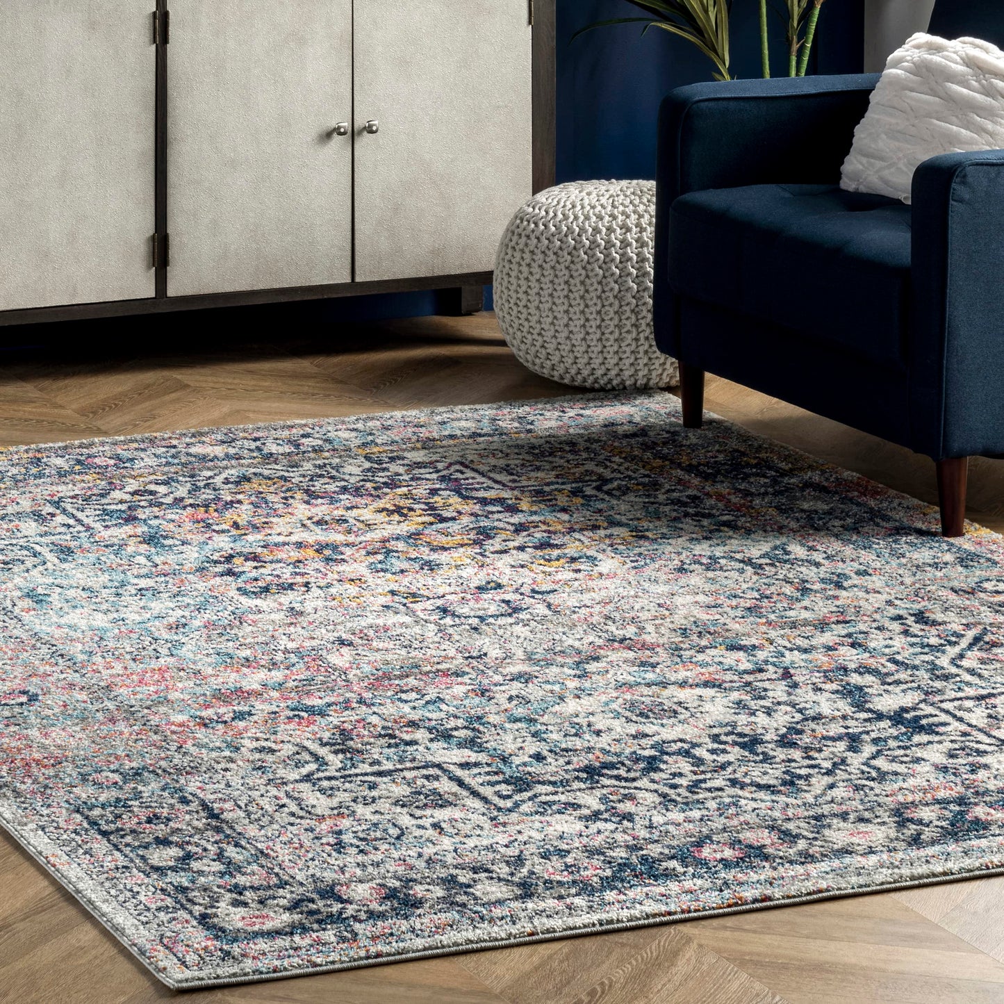 nuLOOM Lilah Vintage Medallion Area Rug, 8' x 10', Blue, Rectangular