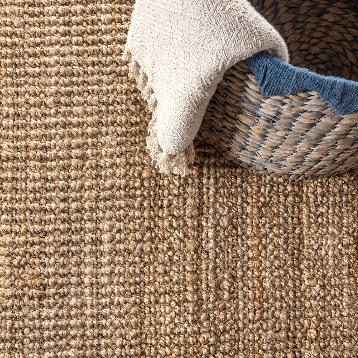 JONATHAN Y Pata Hand Woven Chunky Jute Natural Indoor Area Rug, 4x6, Bohemian, Rustic, Cottage, Easy-Cleaning for Living Room, Bedroom, Kitchen, Non-Shedding (NRF102A-4)