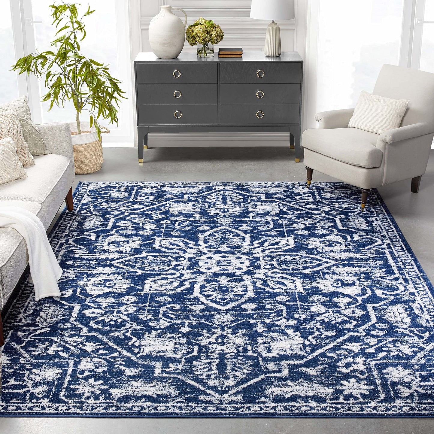 Well Woven Della Dark Blue Vintage Medallion Pattern Area Rug (7'3" x 9'3")