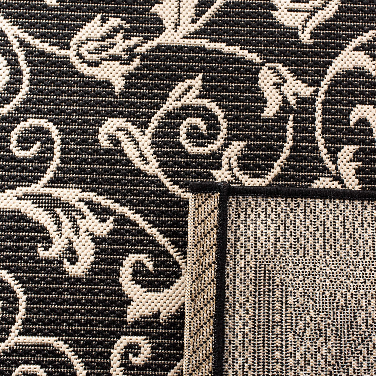 SAFAVIEH Courtyard Collection 6'7' x 9'6' Black / Sand CY2098 Scroll Indoor/ Outdoor Patio Backyard Mudroom Area-Rug