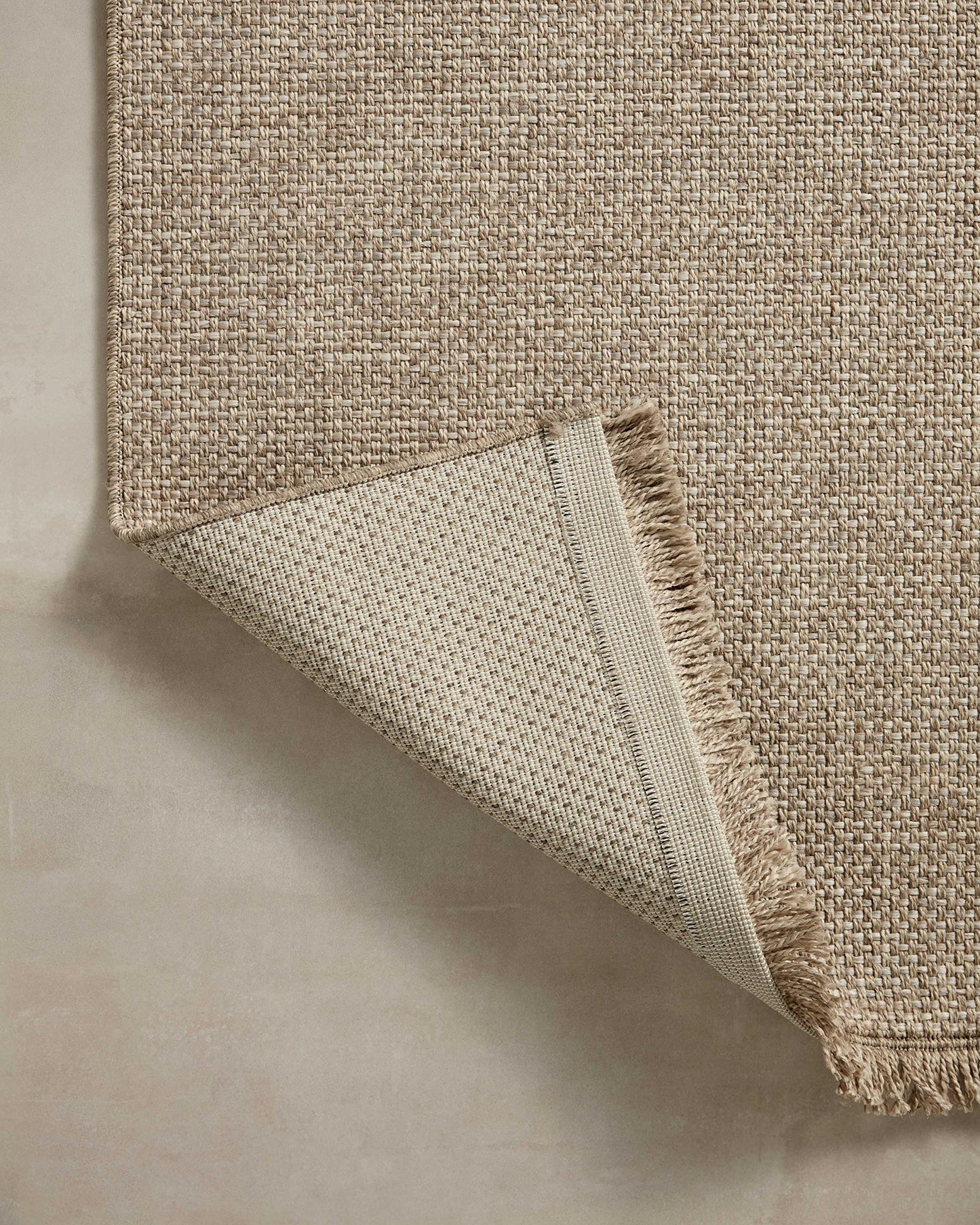 Loloi Dawn Collection Indoor/Outdoor DAW-04 Coffee 5'-1" x 7'-7" Area Rug