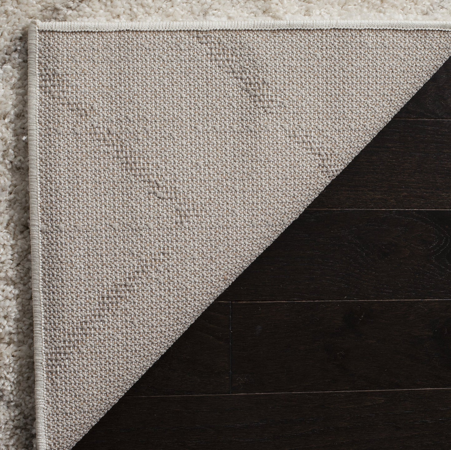 SAFAVIEH Arizona Shag Collection Area Rug - 5'1" x 7'6", Ivory & Beige, Moroccan Boho Design, Non-Shedding & Easy to Clean, Ideal for Living Room, Bedroom, Dining Space (ASG743A)