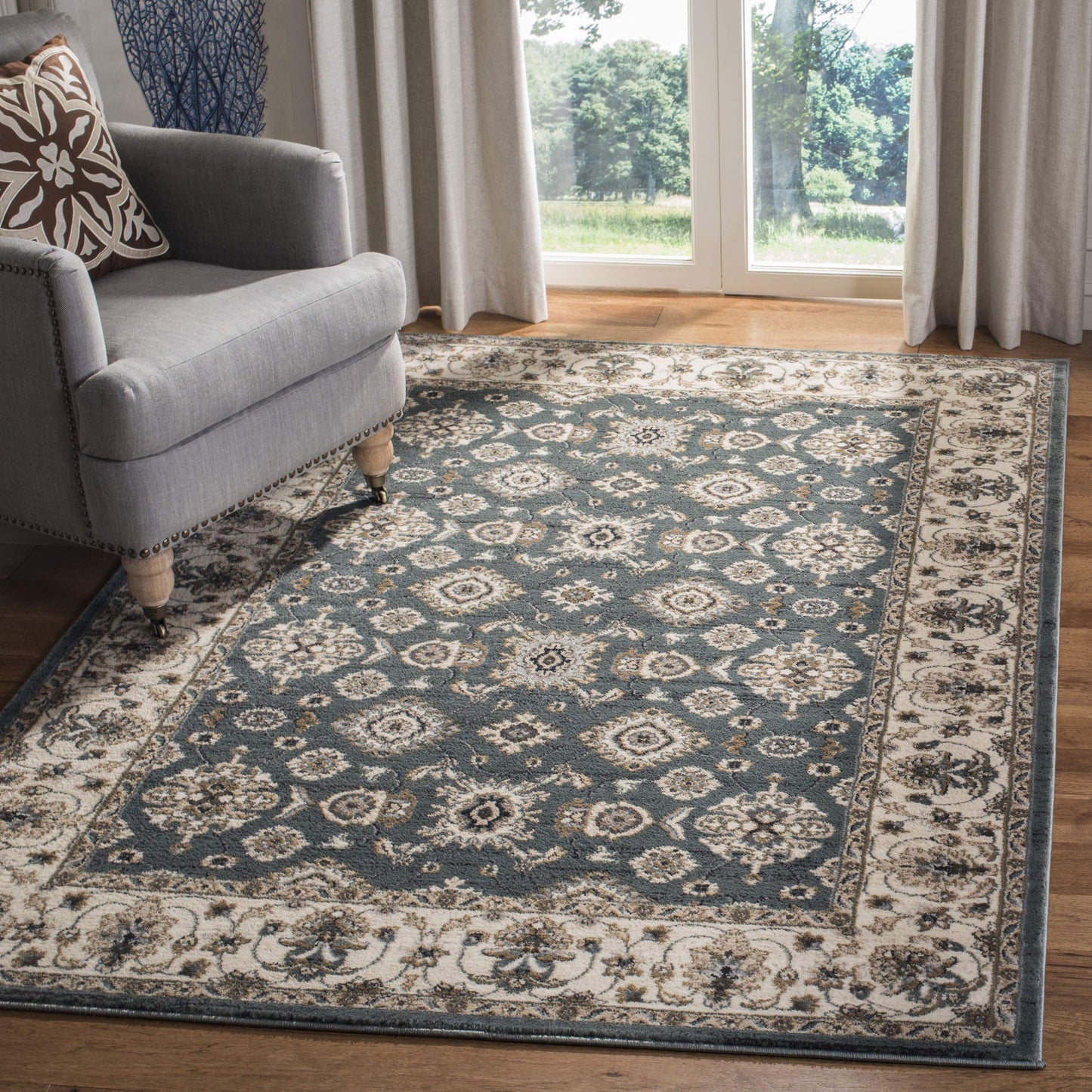 SAFAVIEH Lyndhurst Collection Area Rug - 6' x 9', Teal & Cream, Traditional Oriental Design, Non-Shedding & Easy Care, Ideal for High Traffic Areas in Living Room, Bedroom (LNH332T)