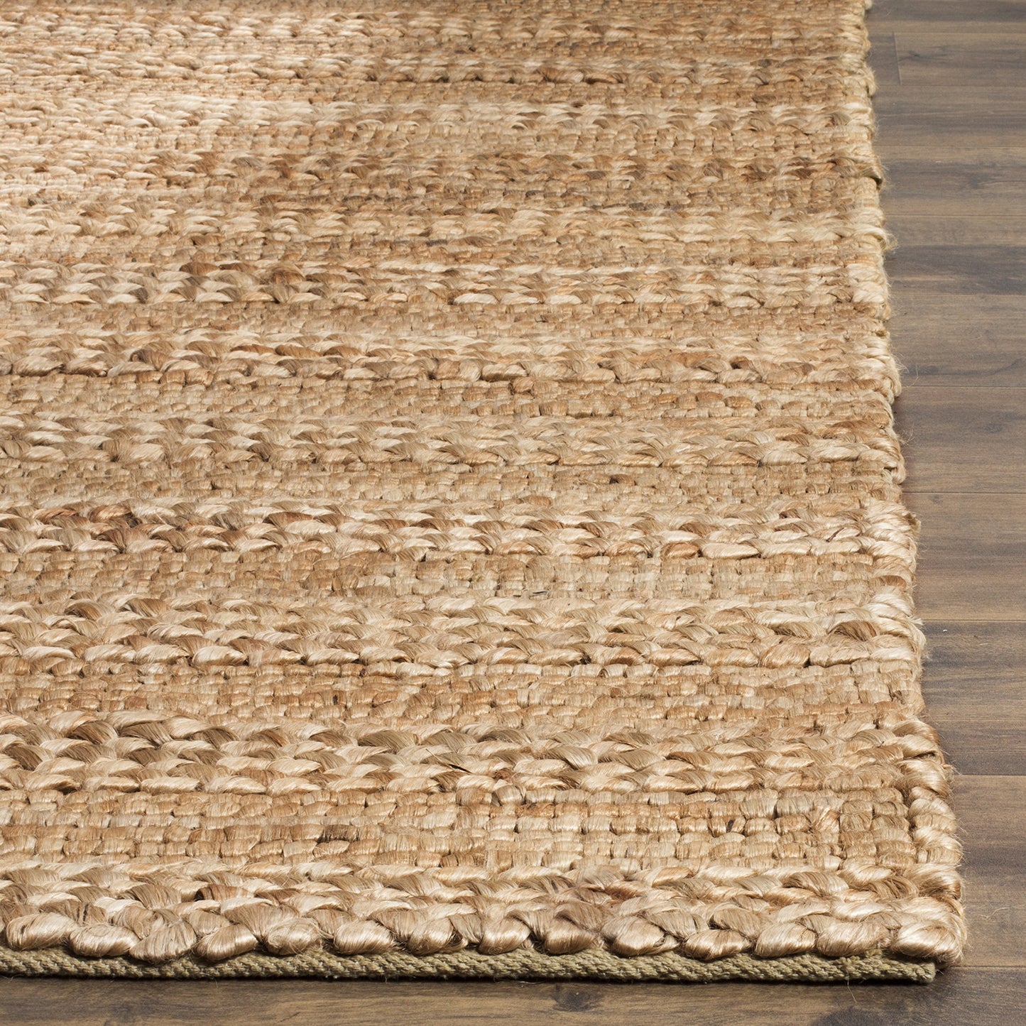 SAFAVIEH Natural Fiber Collection Accent Rug - 2' x 3', Natural, Handmade Jute, Braided Woven Design, Ideal for Living Room, Bedroom (NF212A)