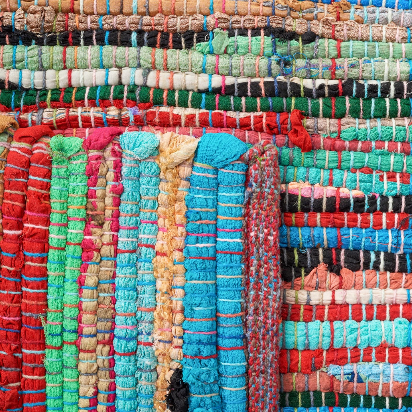SAFAVIEH Rag Rug Collection Area Rug - 5' x 8', Green & Multi, Handmade Boho Stripe Cotton, Ideal for High Traffic Areas in Living Room, Bedroom (RAR240E)