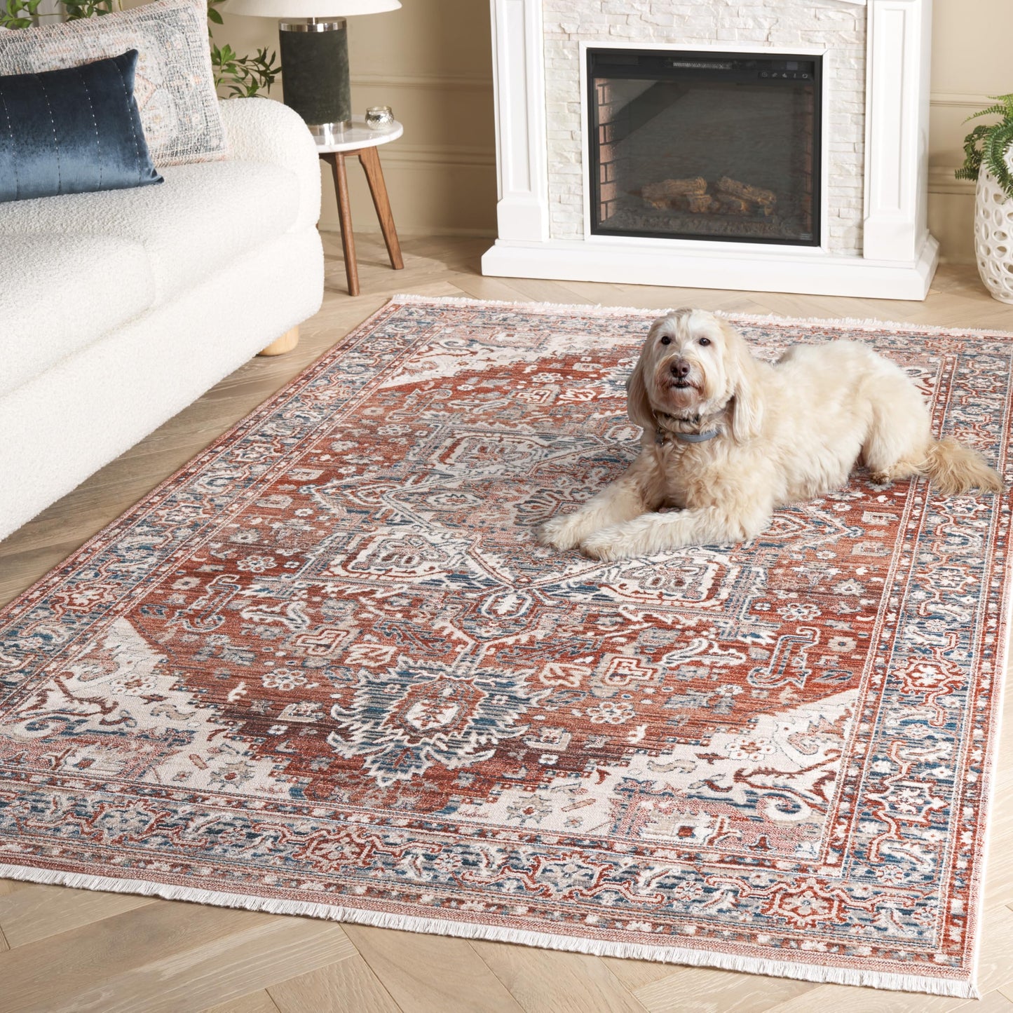 SAFAVIEH Persian Collection Area Rug - 5' x 7'6", Rust & Navy, Traditional Oriental Medallion Design, Non-Shedding & Easy Care, Ideal for High Traffic Areas in Living Room, Bedroom (VTP426P)