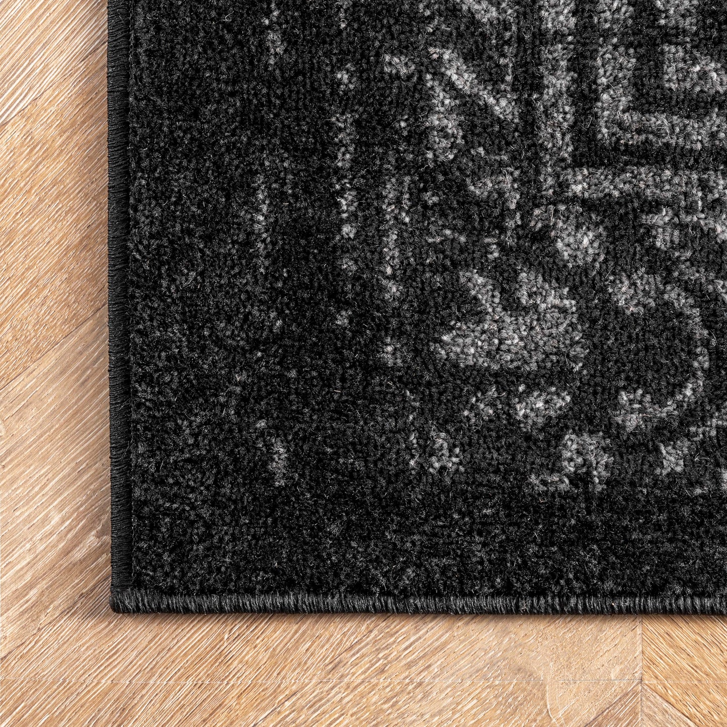 nuLOOM Arlena Vintage Traditional Area Rug - 4x6 Area Rug Modern/Contemporary Black/Grey Rugs for Living Room Bedroom Dining Room Kitchen