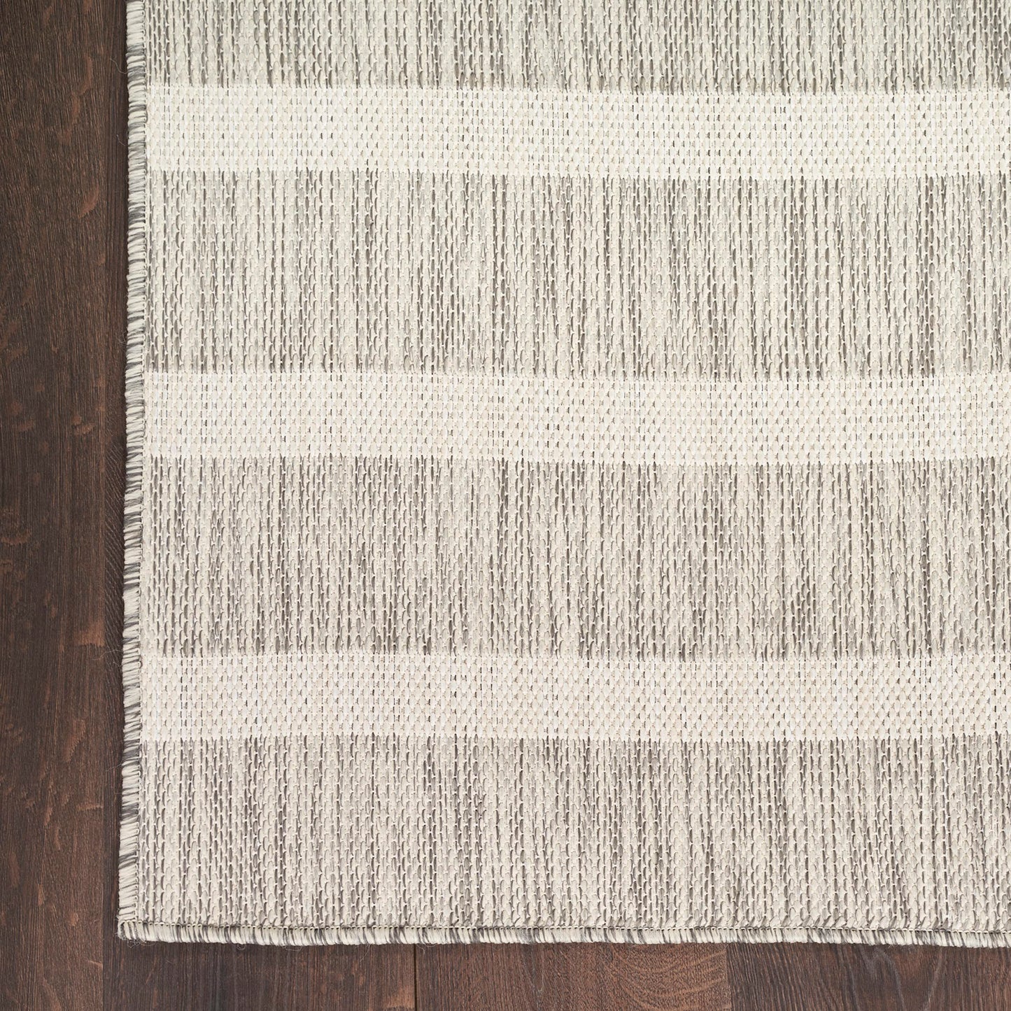 Nourison Home Positano Grey Ivory 5' x 7' Area Rug - Easy Clean, Non Shedding, Bed Room, Living Room, Dining Room, Kitchen (5' x 7')