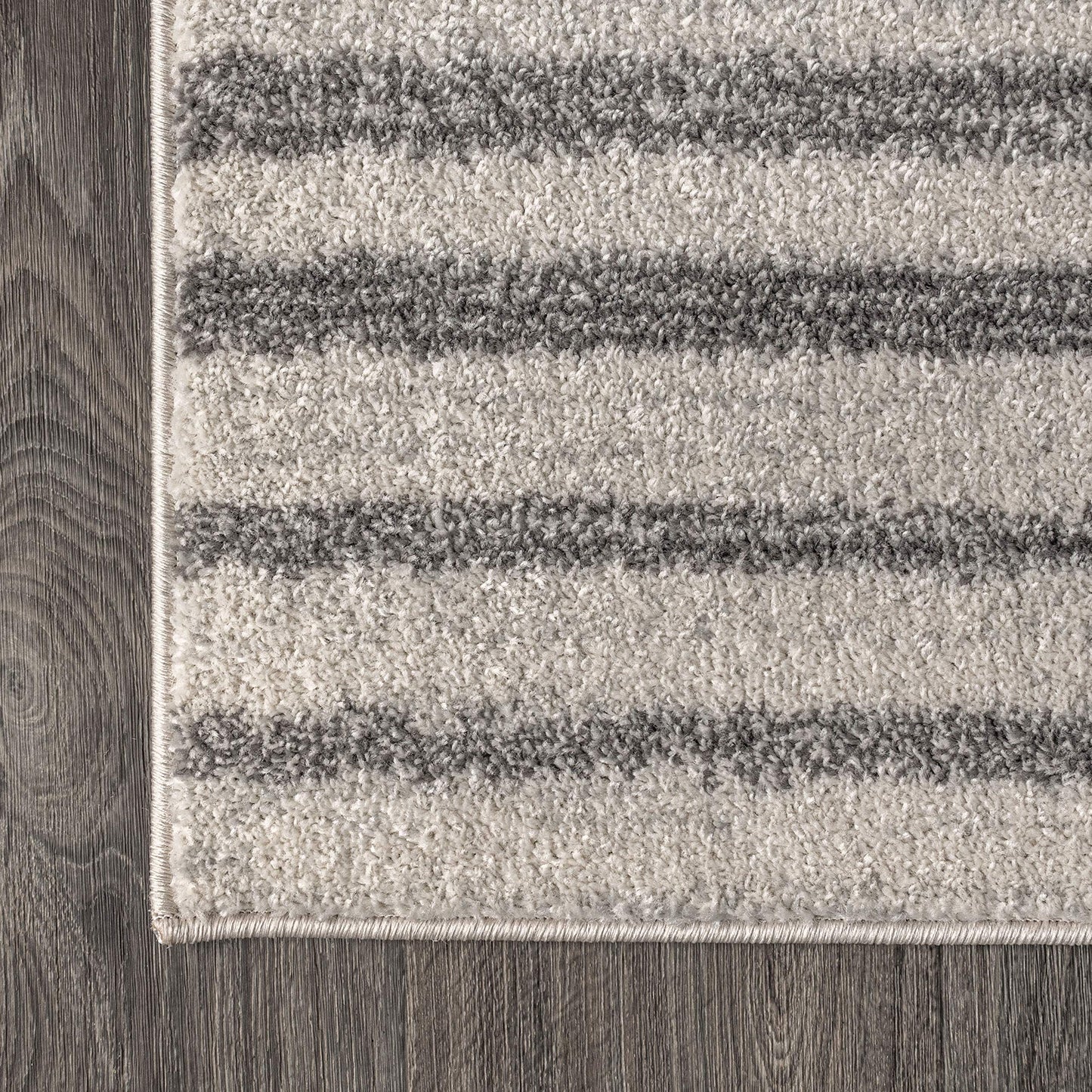 JONATHAN Y Lyla Offset Stripe Gray/Cream Indoor Area Rug, 4x6, Contemporary, Modern, Easy-Cleaning for Living Room, Bedroom, Kitchen, Pet Friendly, Non-Shedding (MOH204A-4)