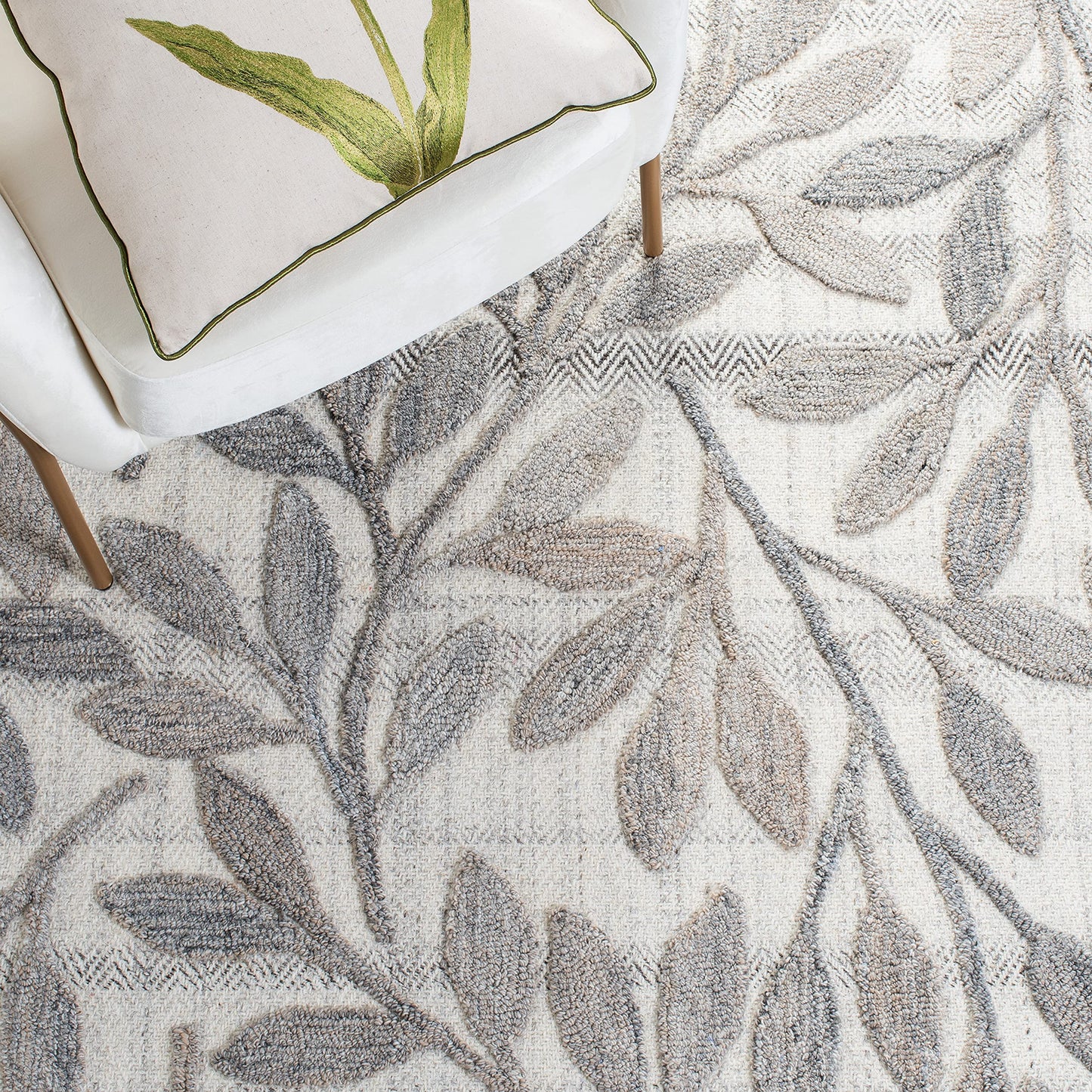 SAFAVIEH South Hampton Collection 5' x 8' Beige SHA302B Handmade Botanical Wool Area Rug